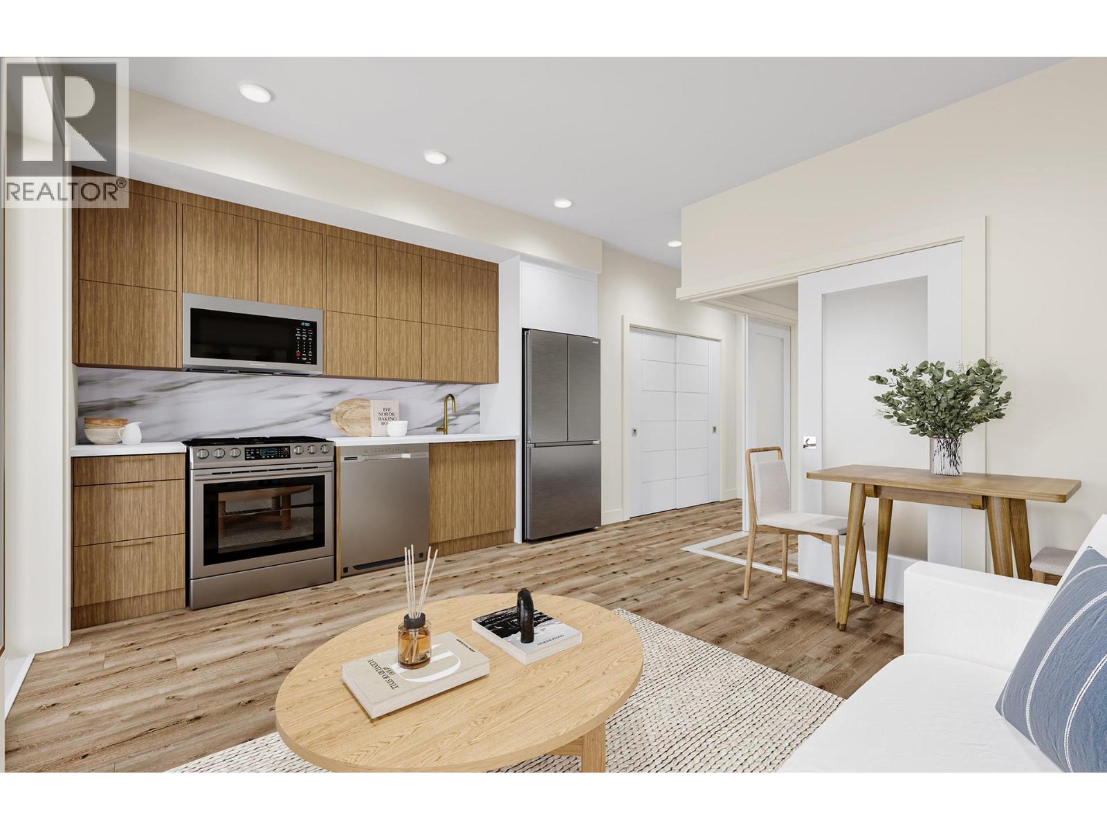 Picture for Unit #402, 647 Clement  Avenue