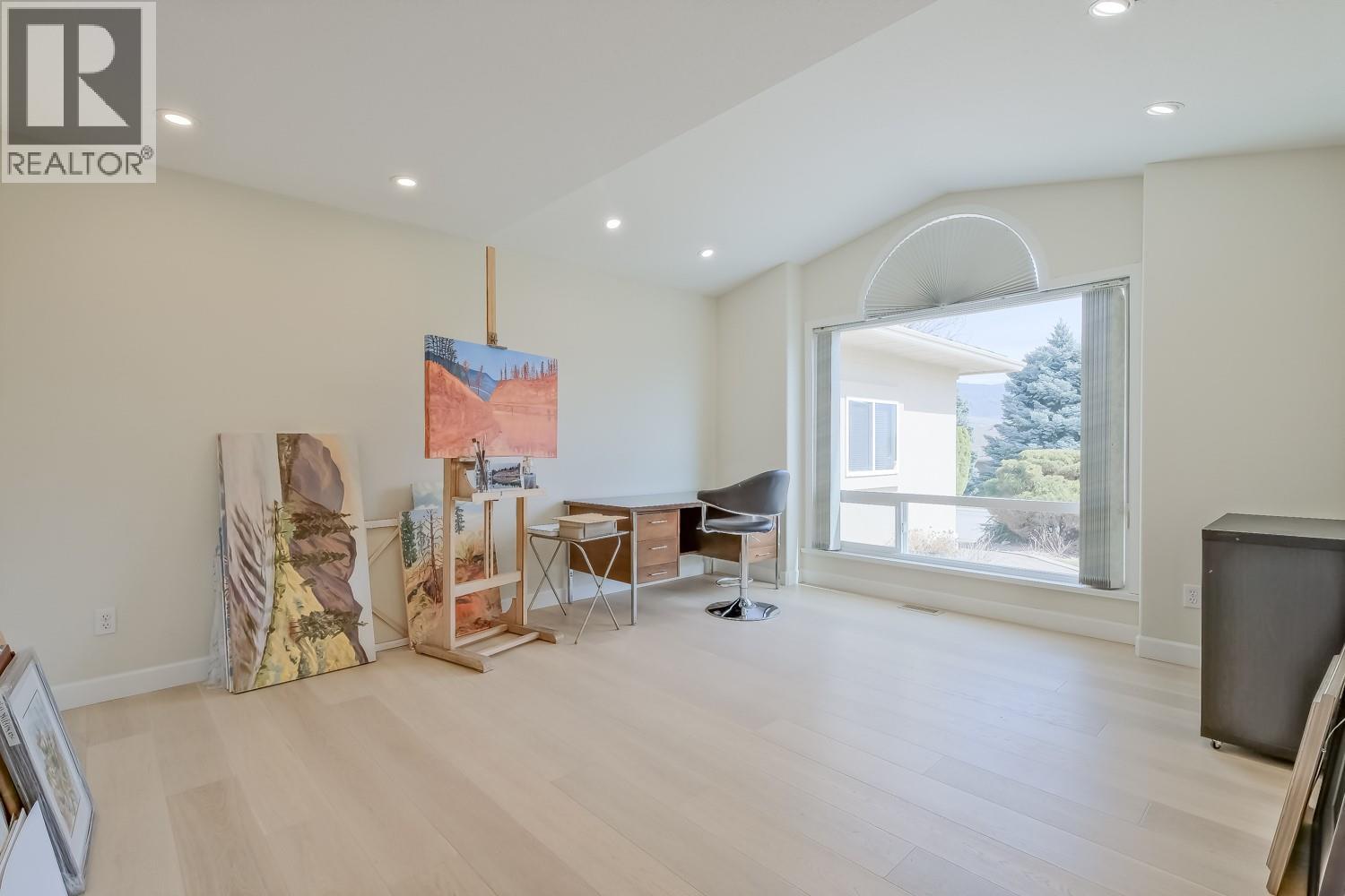 Picture for 434 RIDGE  Road