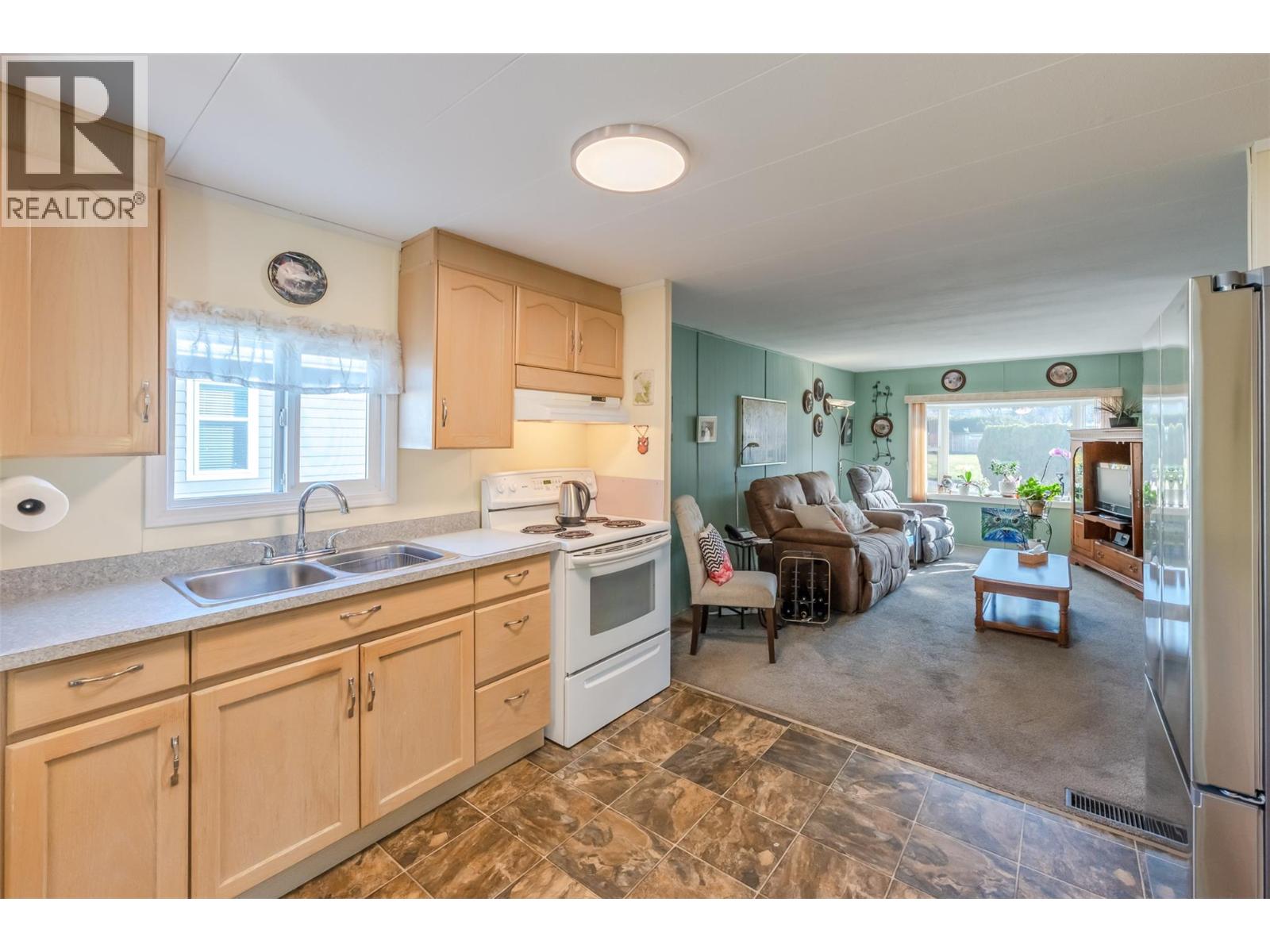 Picture for Unit #49, 197 Dauphin  Avenue