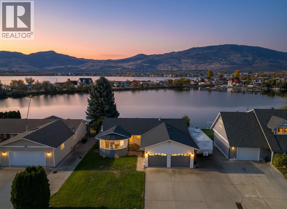 Picture for 38 BAYVIEW  Crescent
