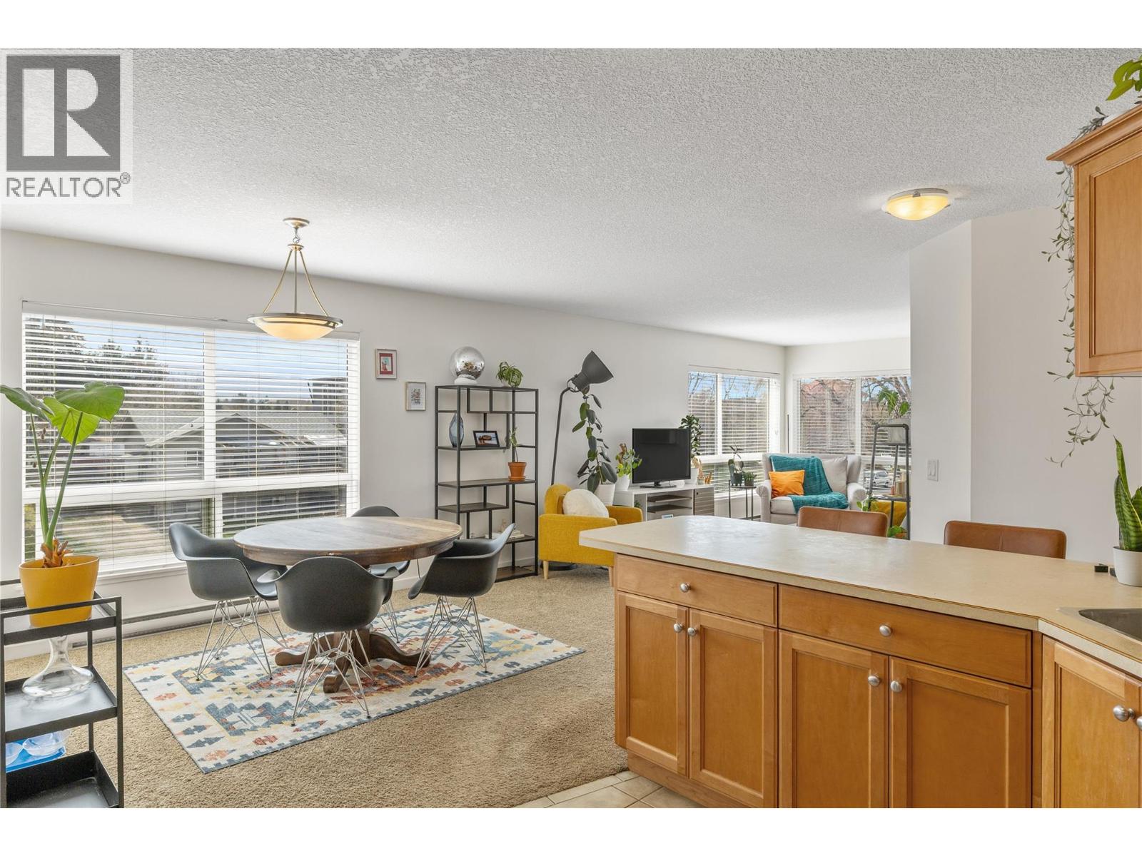 Picture for Unit #201, 260 Franklyn  Road