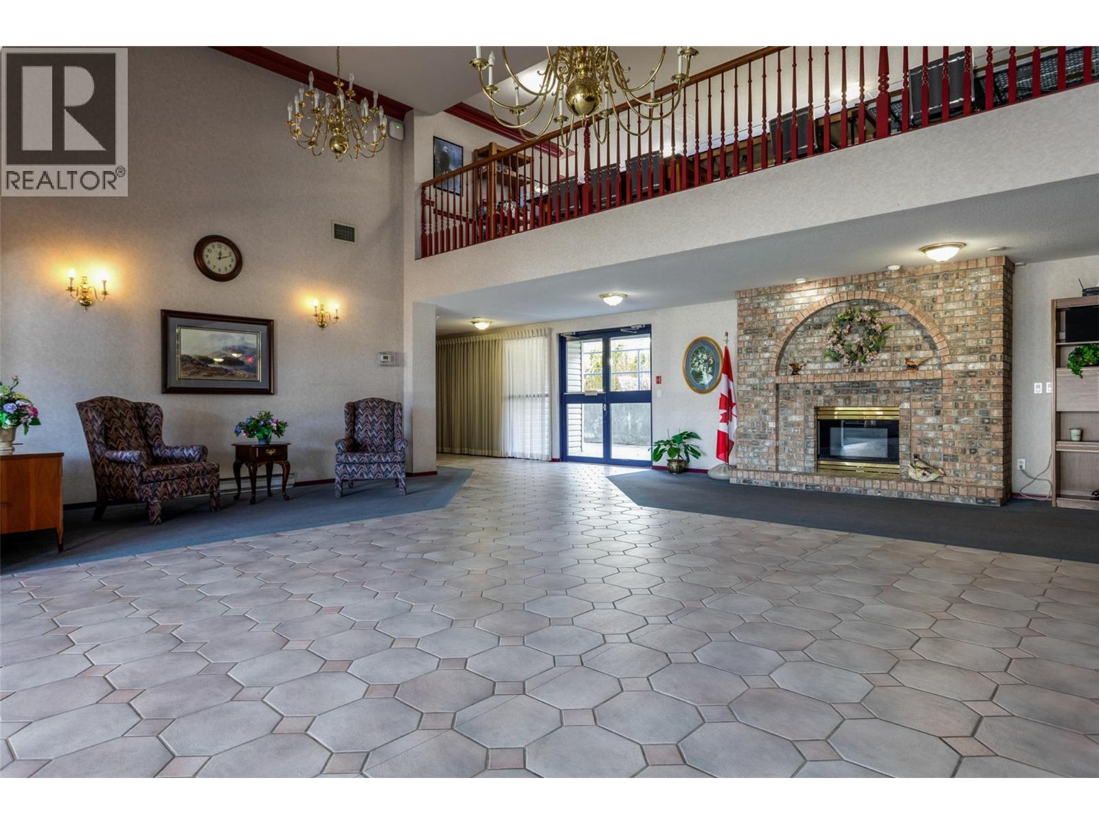 Picture for Unit #204, 877 KLO  Road