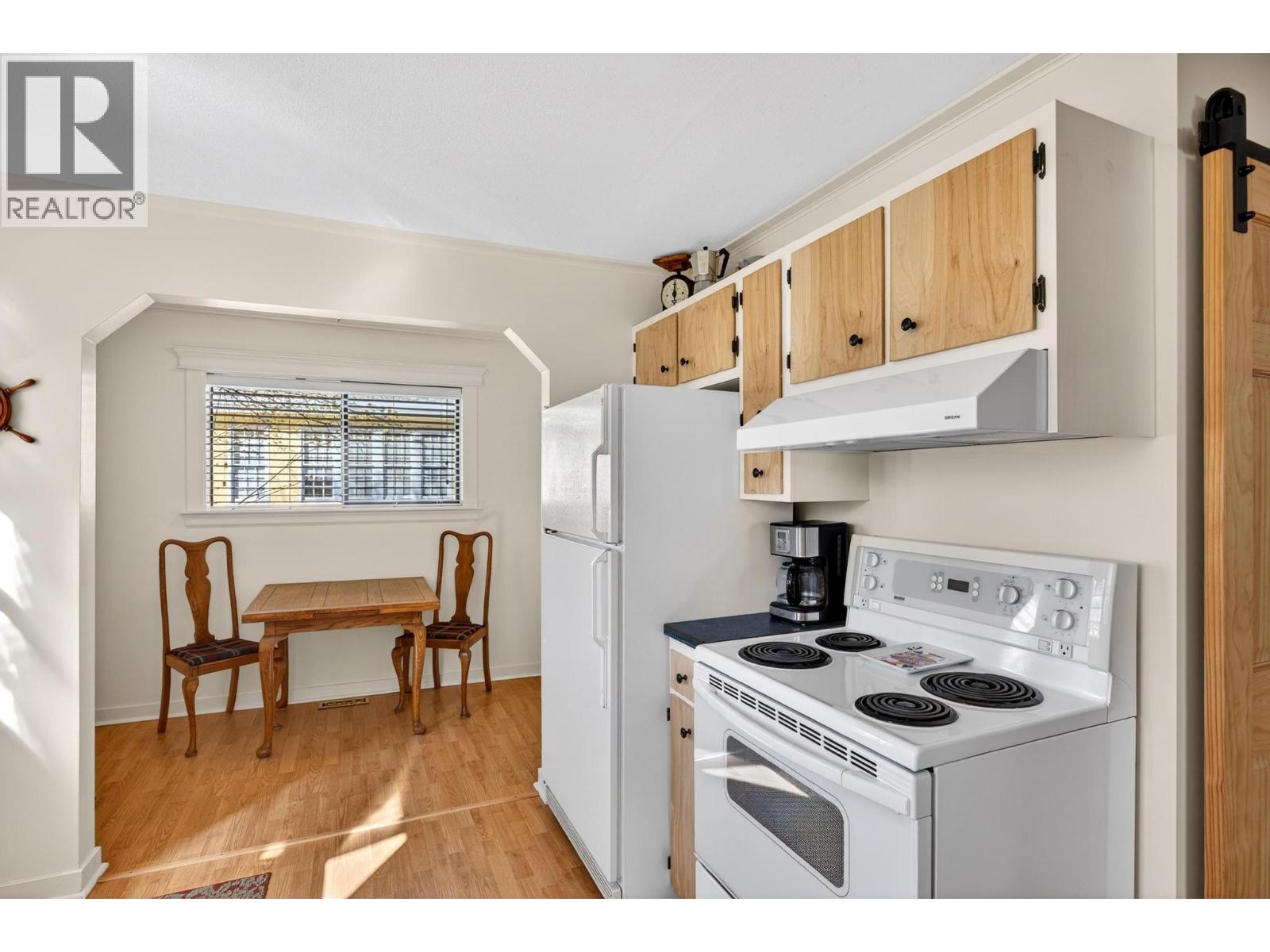 Picture for 797 Dehart  Avenue