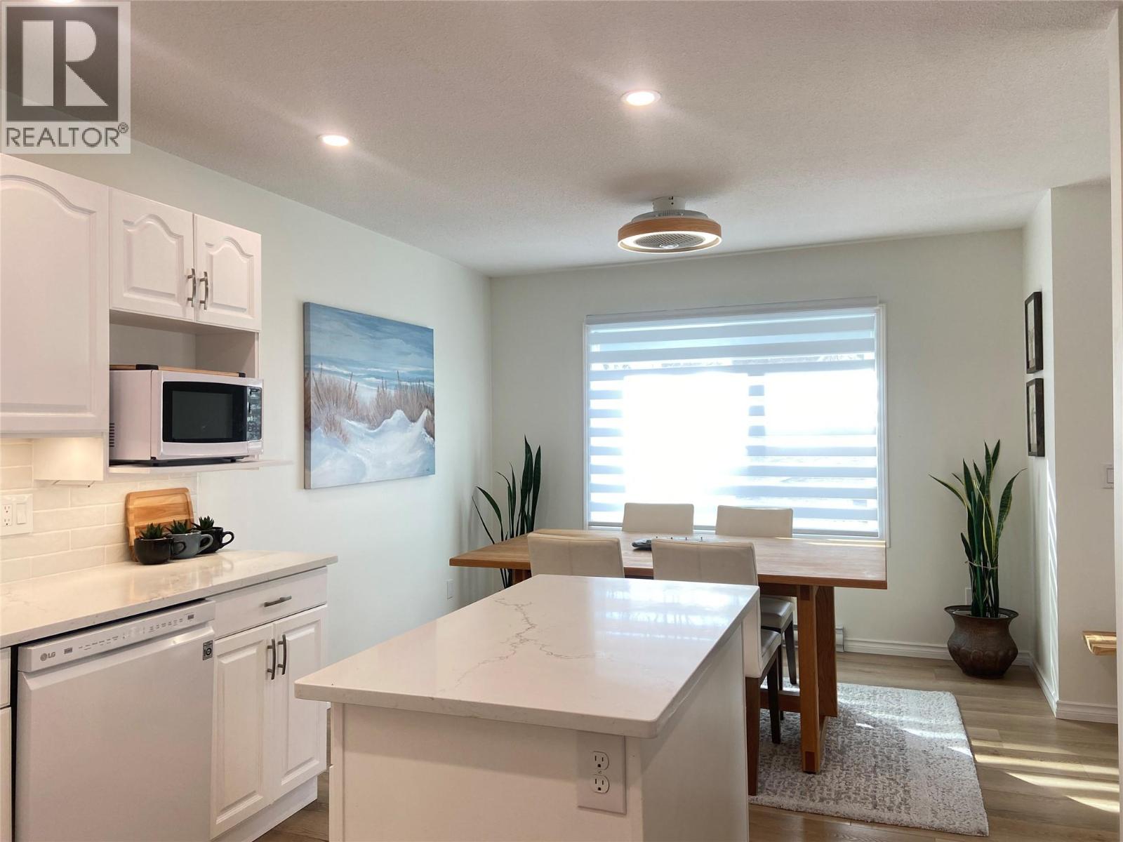 Picture for Unit #211, 1249 Pacific  Avenue