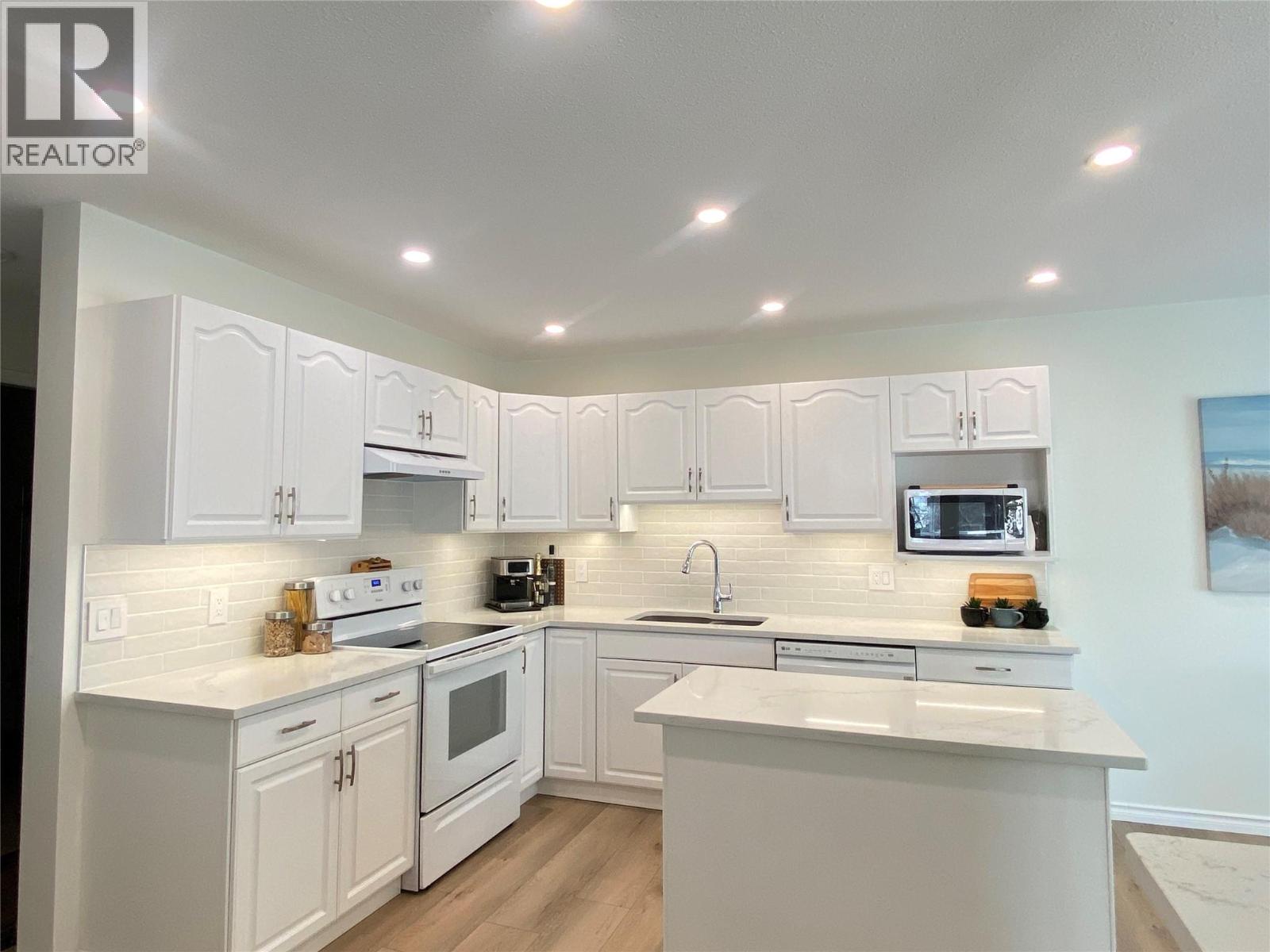 Picture for Unit #211, 1249 Pacific  Avenue