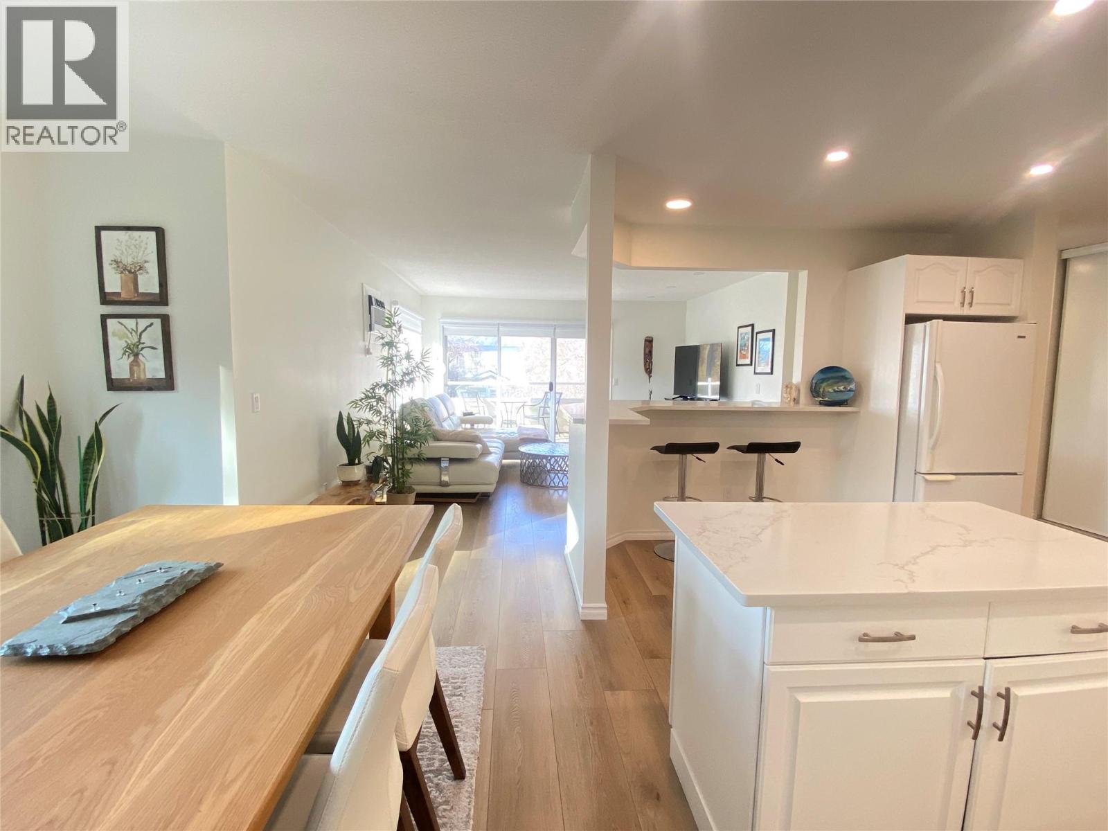 Picture for Unit #211, 1249 Pacific  Avenue