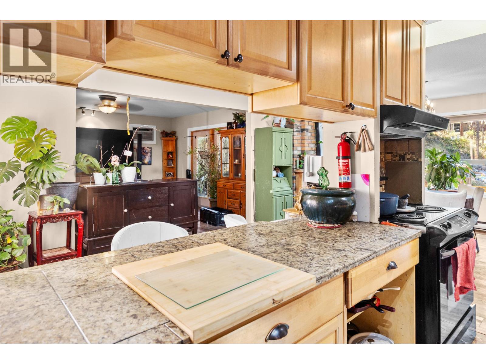 Picture for 3376/3378 Mcmillan  Road