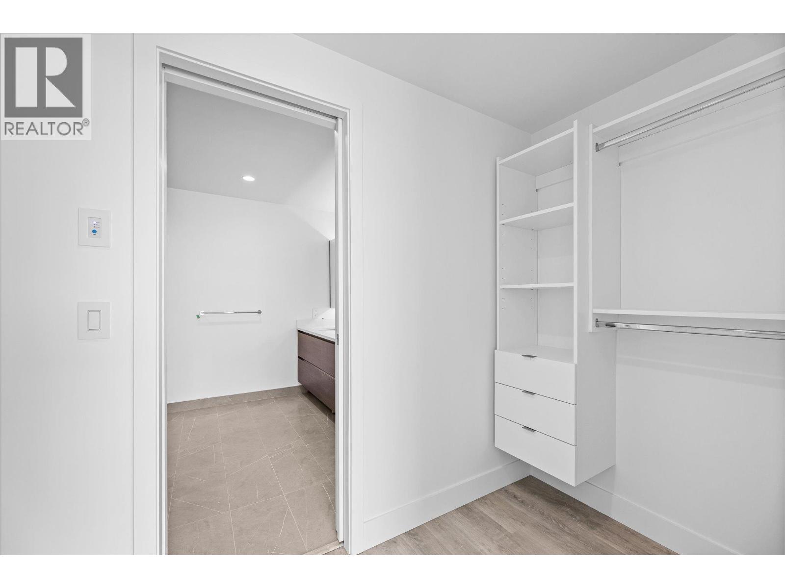 Picture for Unit #3307, 1626 WATER  Street https://www.cirrealty.ca/reb/bc/3/10361123_19.jpg