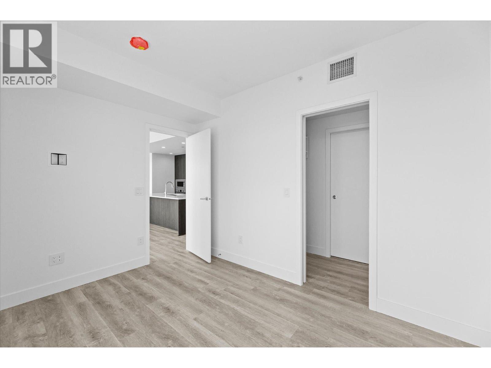 Picture for Unit #3307, 1626 WATER  Street https://www.cirrealty.ca/reb/bc/3/10361123_25.jpg