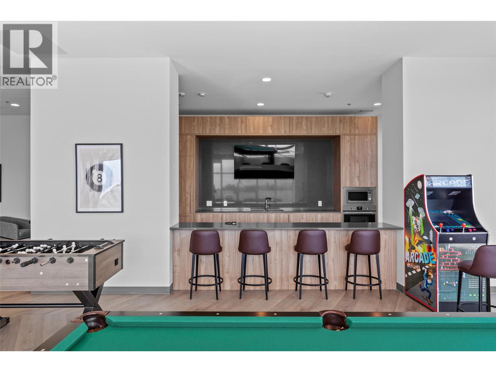 Picture for Unit #3307, 1626 WATER  Street https://www.cirrealty.ca/reb/bc/3/10361123_46.jpg