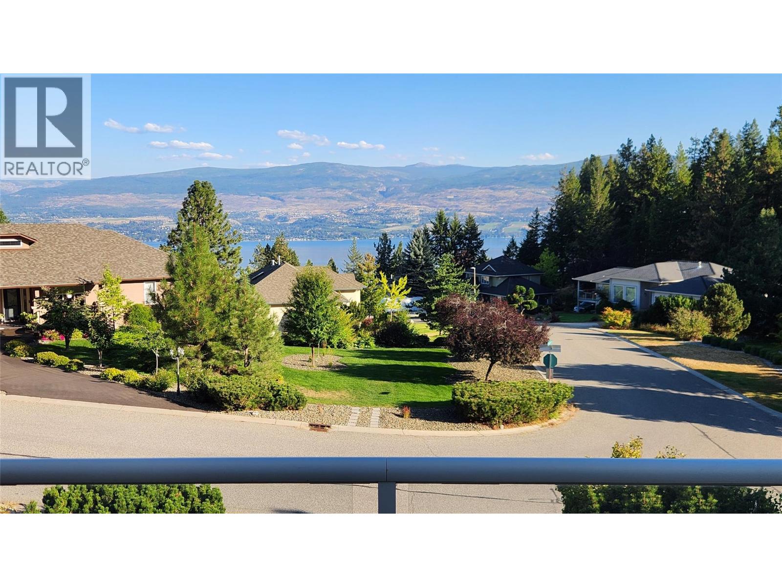Picture for 3065 Lakeview Cove  Road https://www.cirrealty.ca/reb/bc/3/10362973_14.jpg