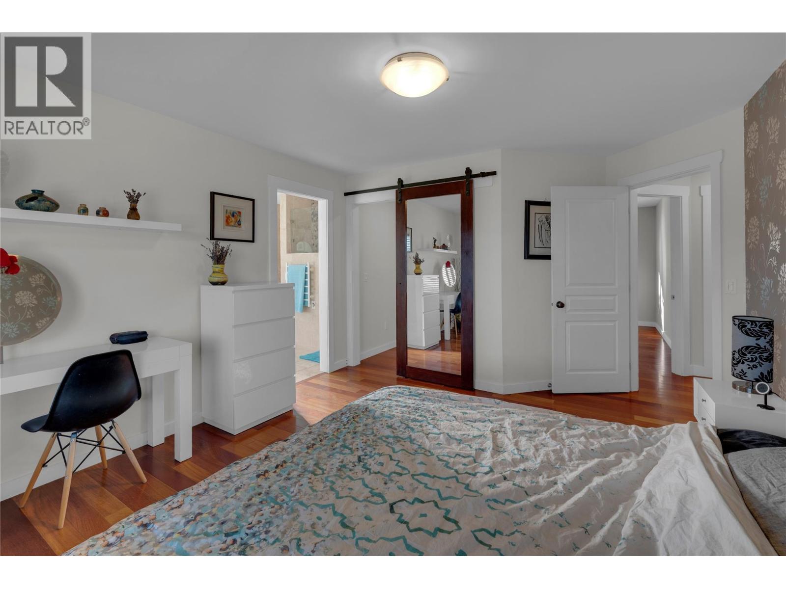 Picture for 3065 Lakeview Cove  Road https://www.cirrealty.ca/reb/bc/3/10362973_16.jpg