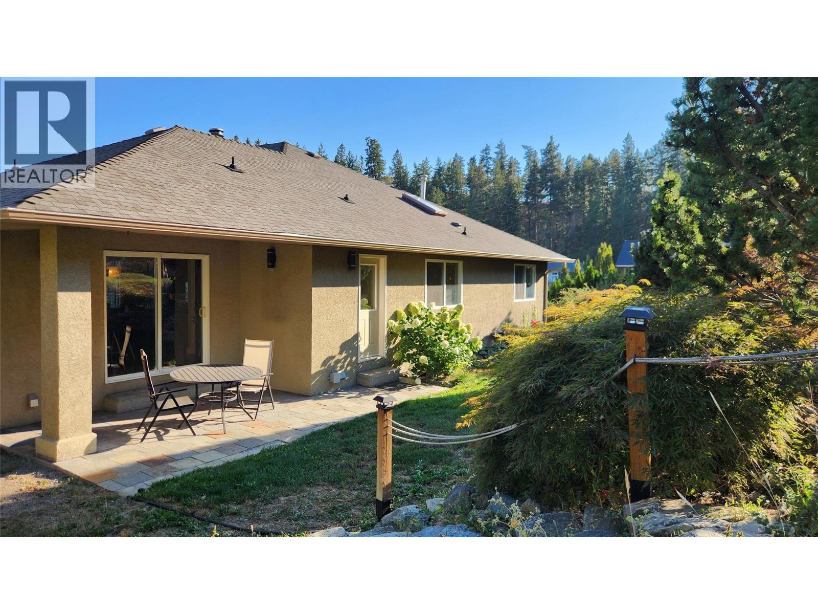 Picture for 3065 Lakeview Cove  Road https://www.cirrealty.ca/reb/bc/3/10362973_29.jpg