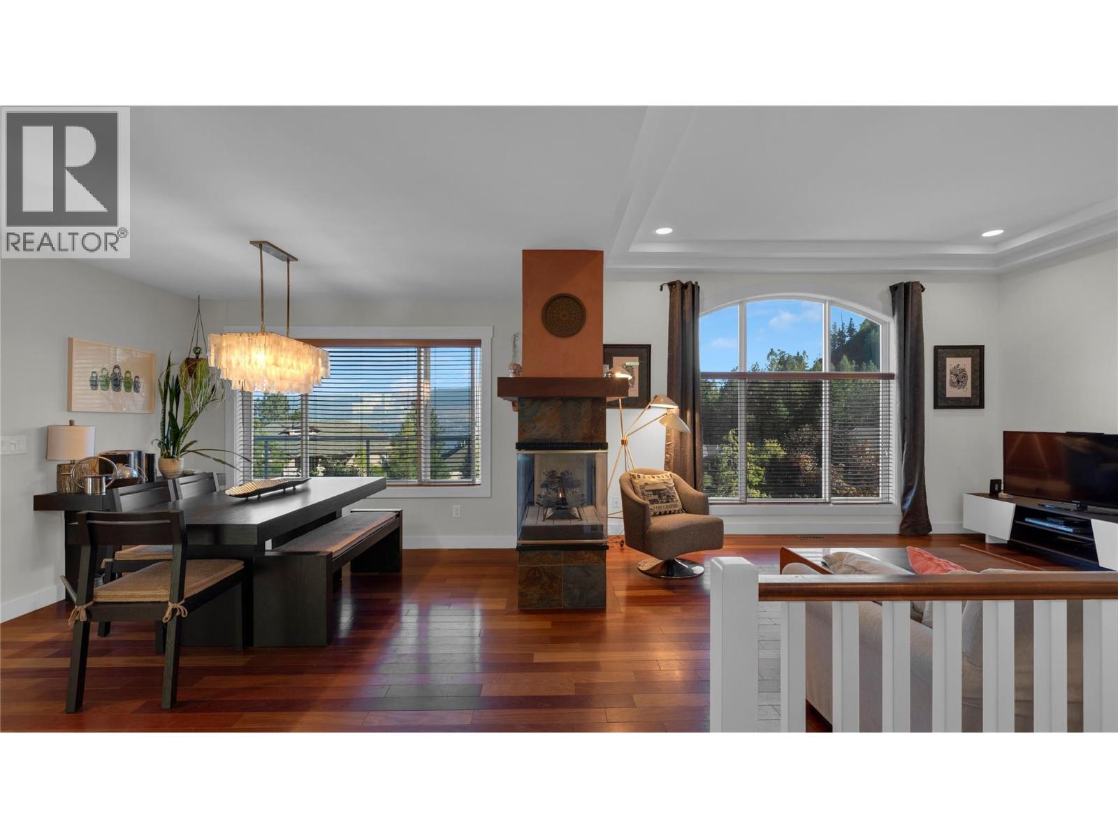 Picture for 3065 Lakeview Cove  Road https://www.cirrealty.ca/reb/bc/3/10362973_7.jpg
