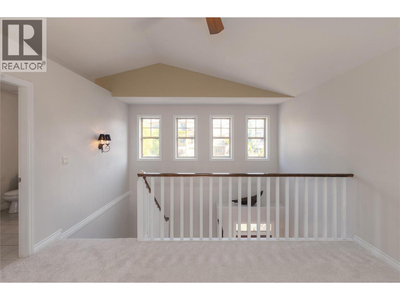 Picture for 1755 Marona  Court https://www.cirrealty.ca/reb/bc/3/10363393_17.jpg