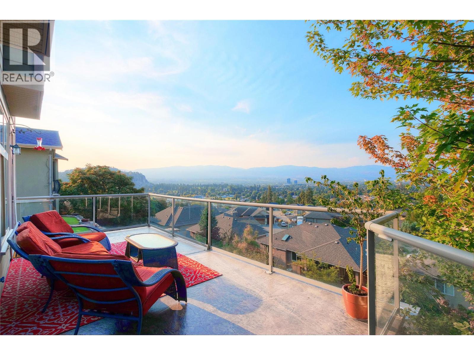 Picture for 1755 Marona  Court https://www.cirrealty.ca/reb/bc/3/10363393_32.jpg