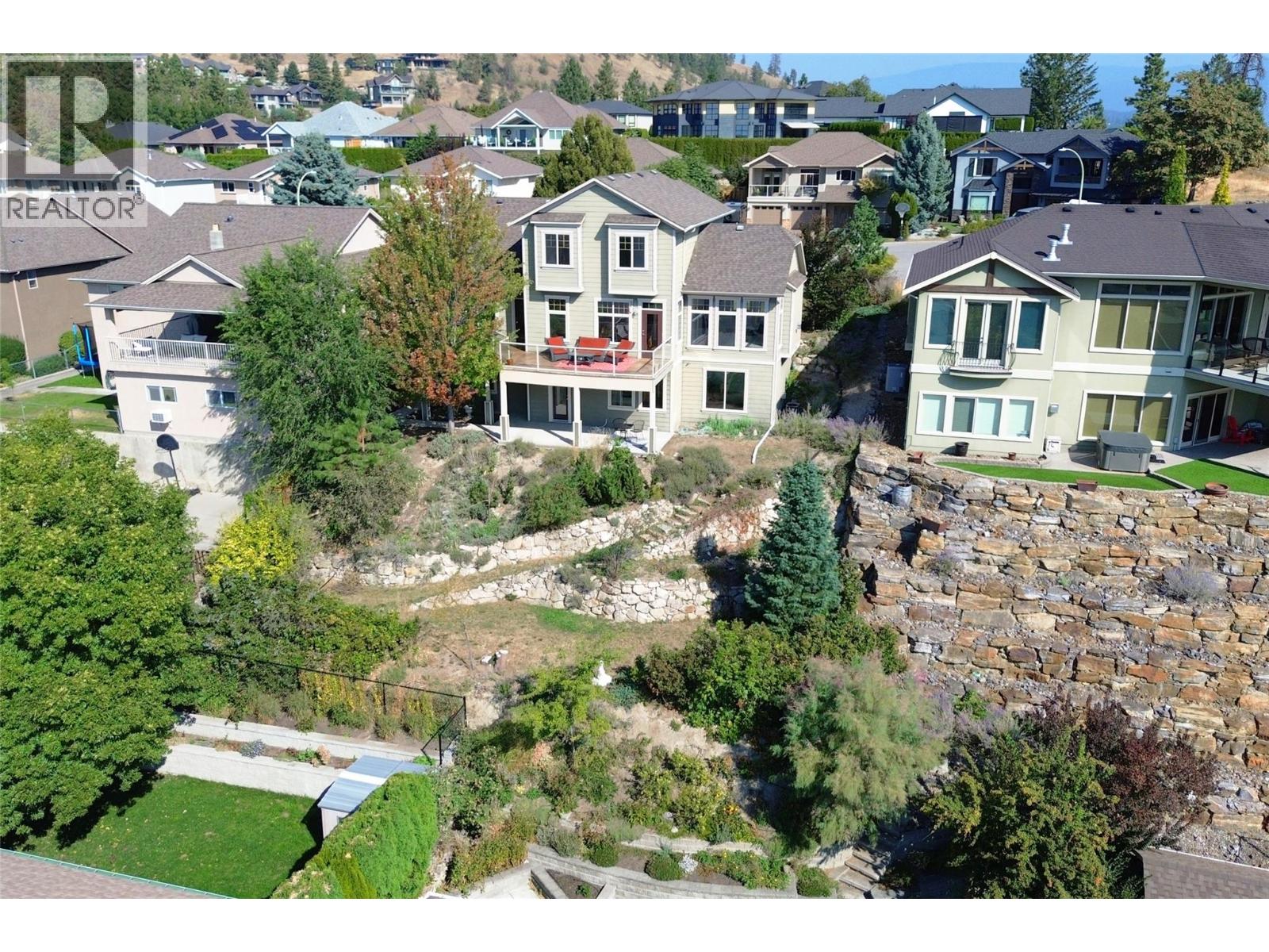 Picture for 1755 Marona  Court https://www.cirrealty.ca/reb/bc/3/10363393_34.jpg