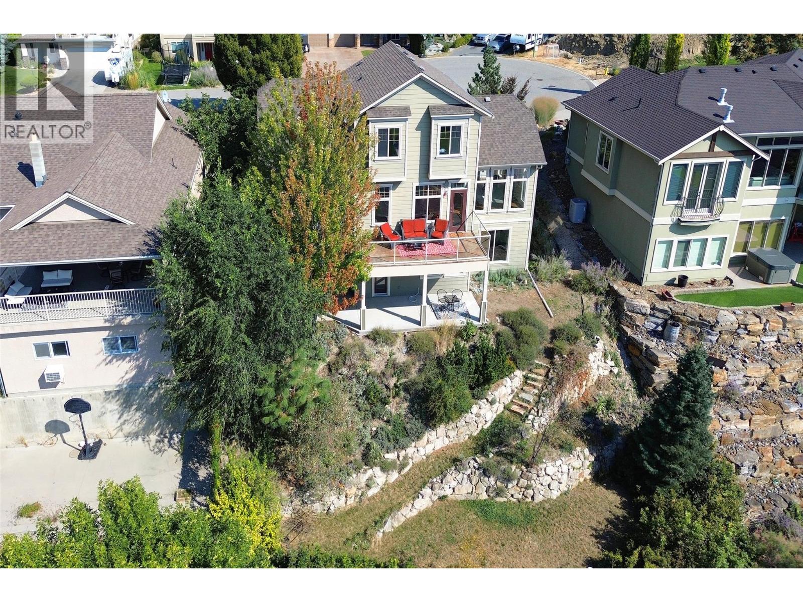 Picture for 1755 Marona  Court https://www.cirrealty.ca/reb/bc/3/10363393_35.jpg