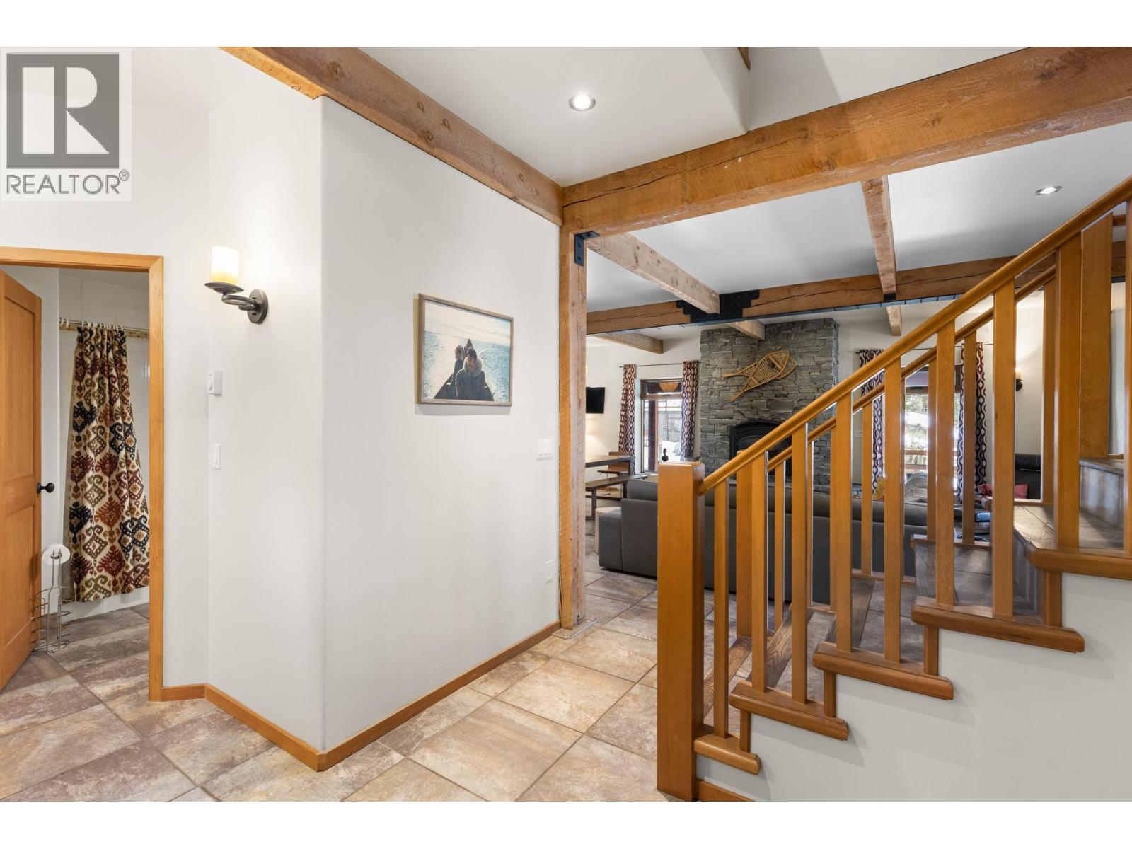 Picture for 110 Chapman  Road https://www.cirrealty.ca/reb/bc/3/10363413_18.jpg