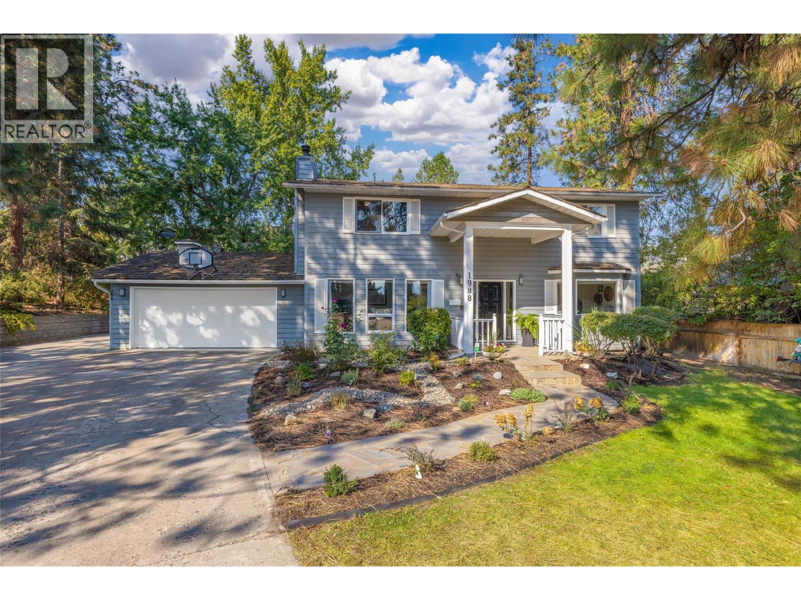 Picture for 1988 Abel  Street https://www.cirrealty.ca/reb/bc/3/10363773_2.jpg