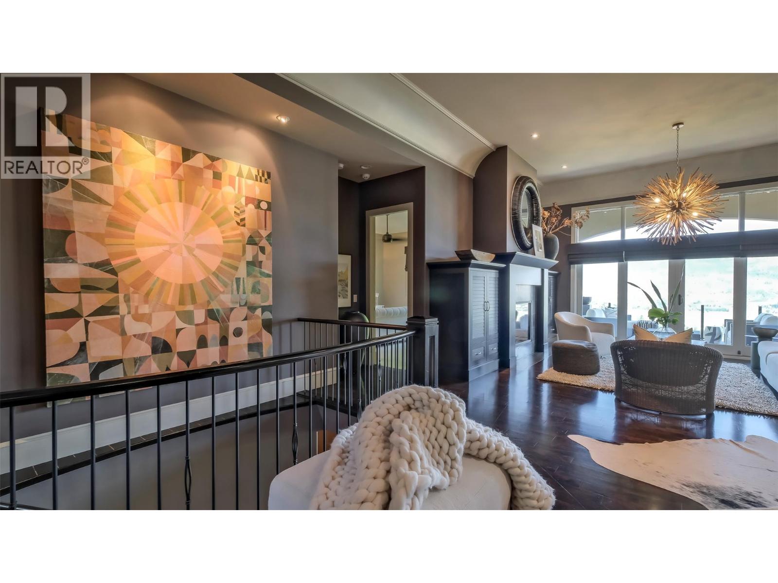 Picture for 1749 Capistrano  Drive https://www.cirrealty.ca/reb/bc/3/10363783_11.jpg