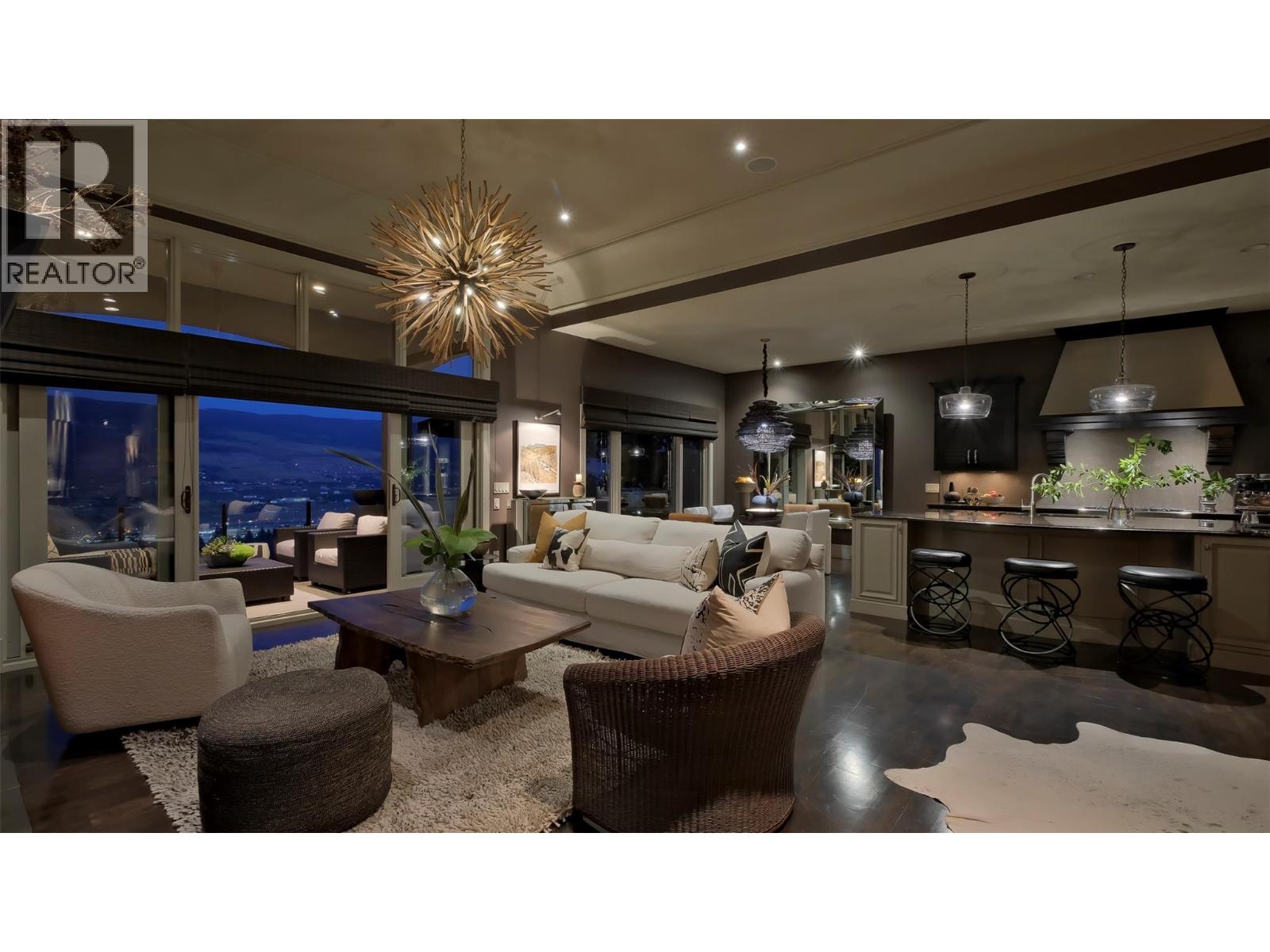 Picture for 1749 Capistrano  Drive https://www.cirrealty.ca/reb/bc/3/10363783_22.jpg