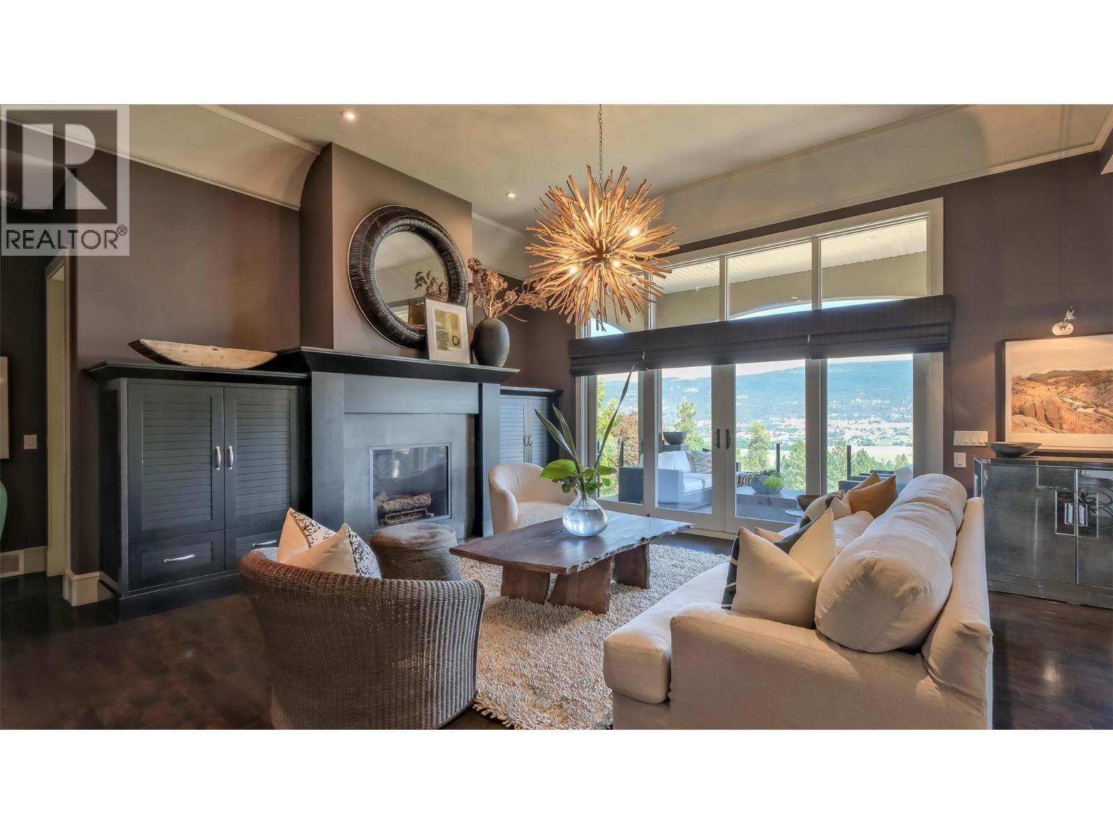 Picture for 1749 Capistrano  Drive https://www.cirrealty.ca/reb/bc/3/10363783_24.jpg