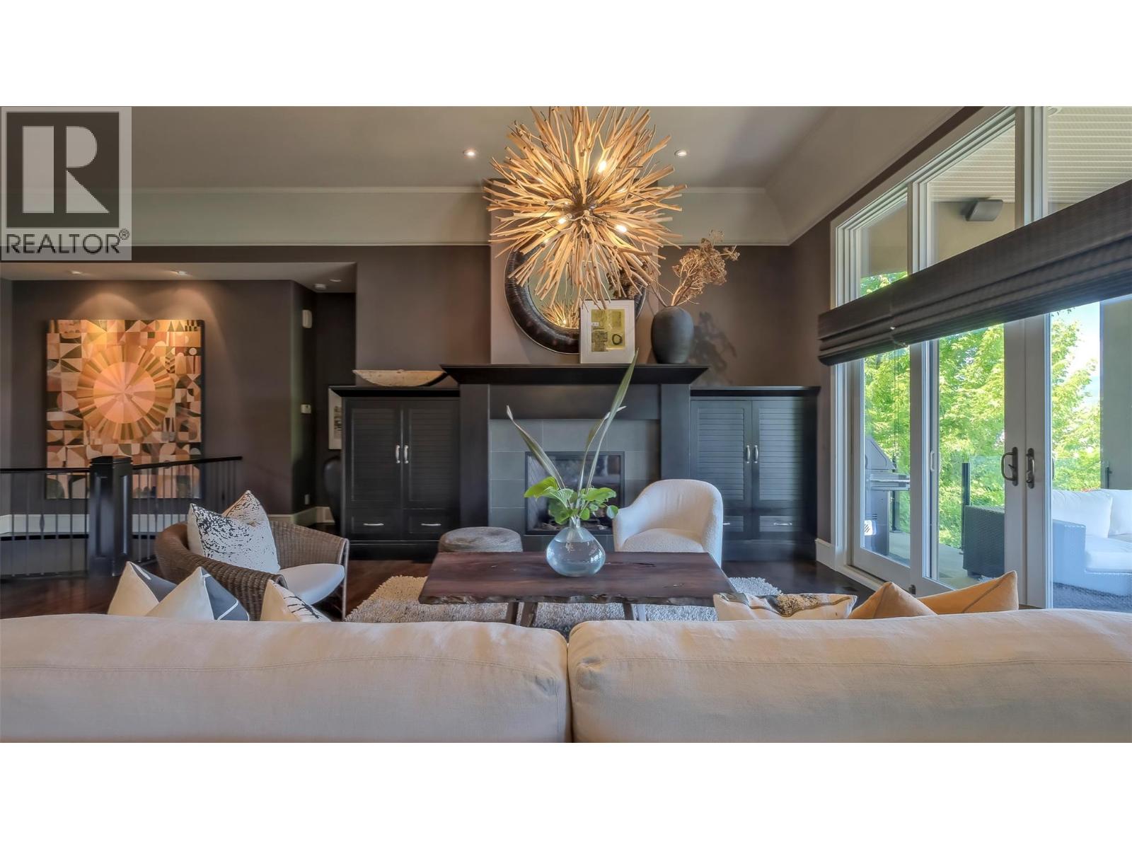 Picture for 1749 Capistrano  Drive https://www.cirrealty.ca/reb/bc/3/10363783_26.jpg