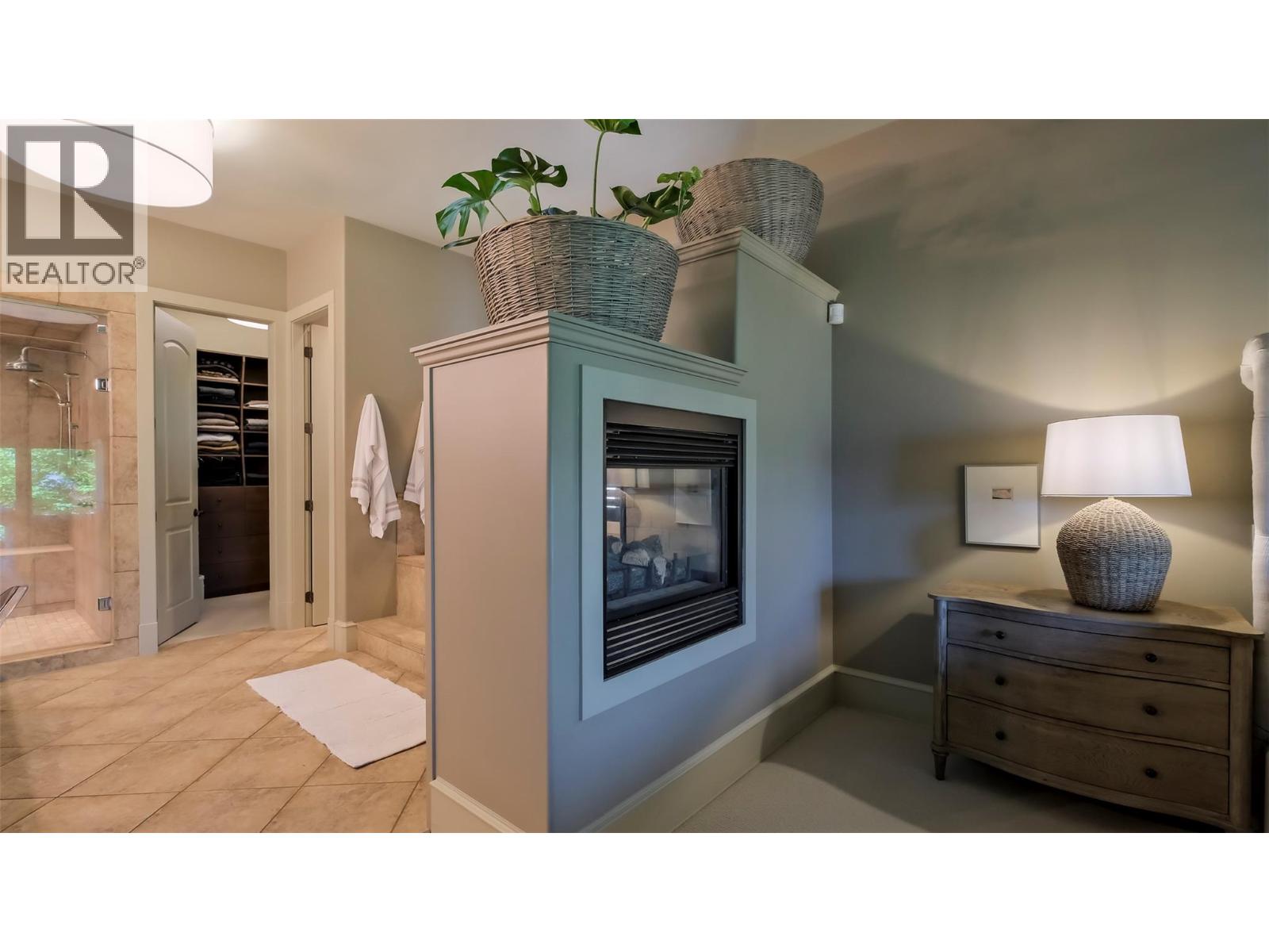 Picture for 1749 Capistrano  Drive https://www.cirrealty.ca/reb/bc/3/10363783_35.jpg