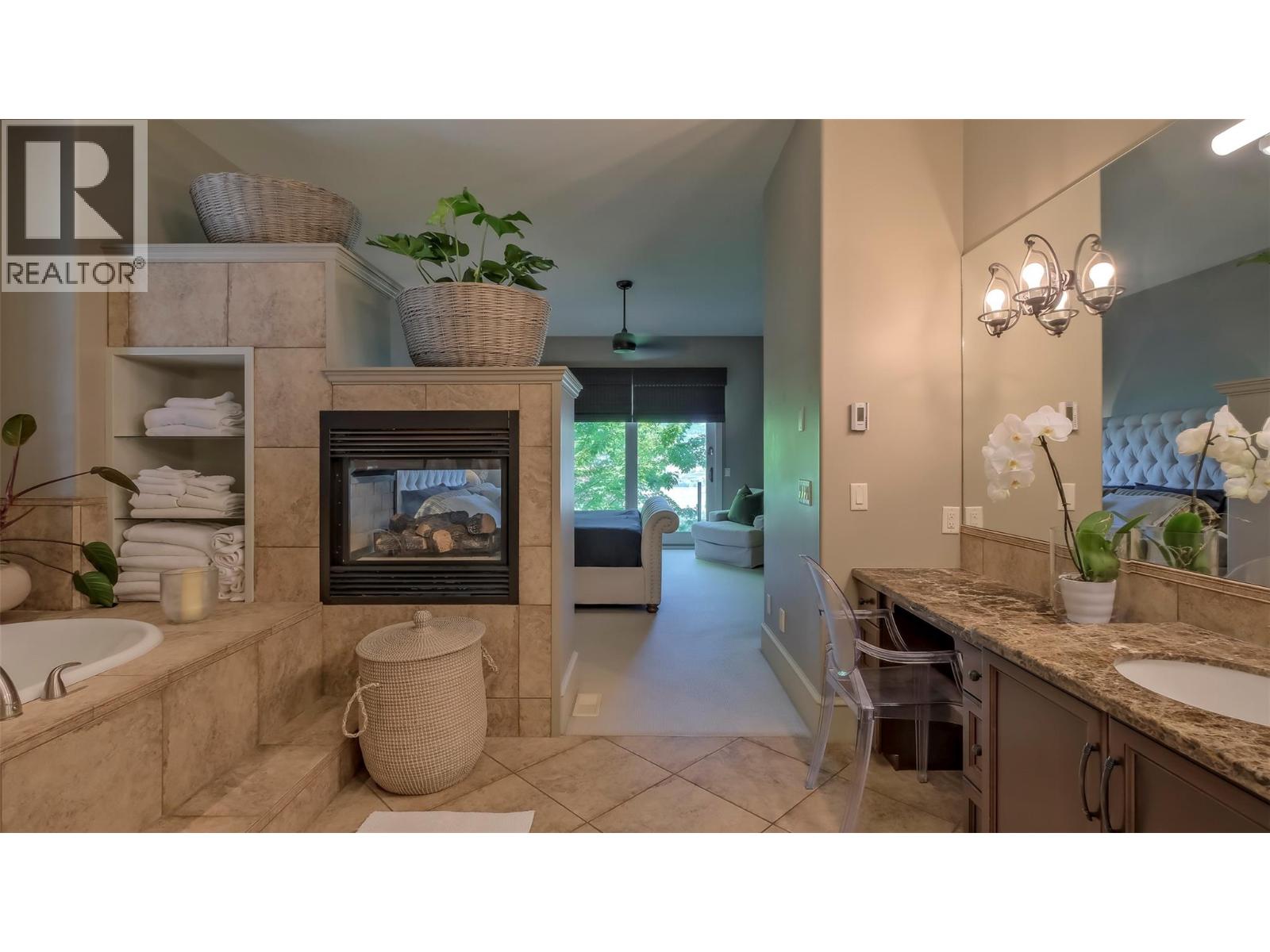 Picture for 1749 Capistrano  Drive https://www.cirrealty.ca/reb/bc/3/10363783_36.jpg