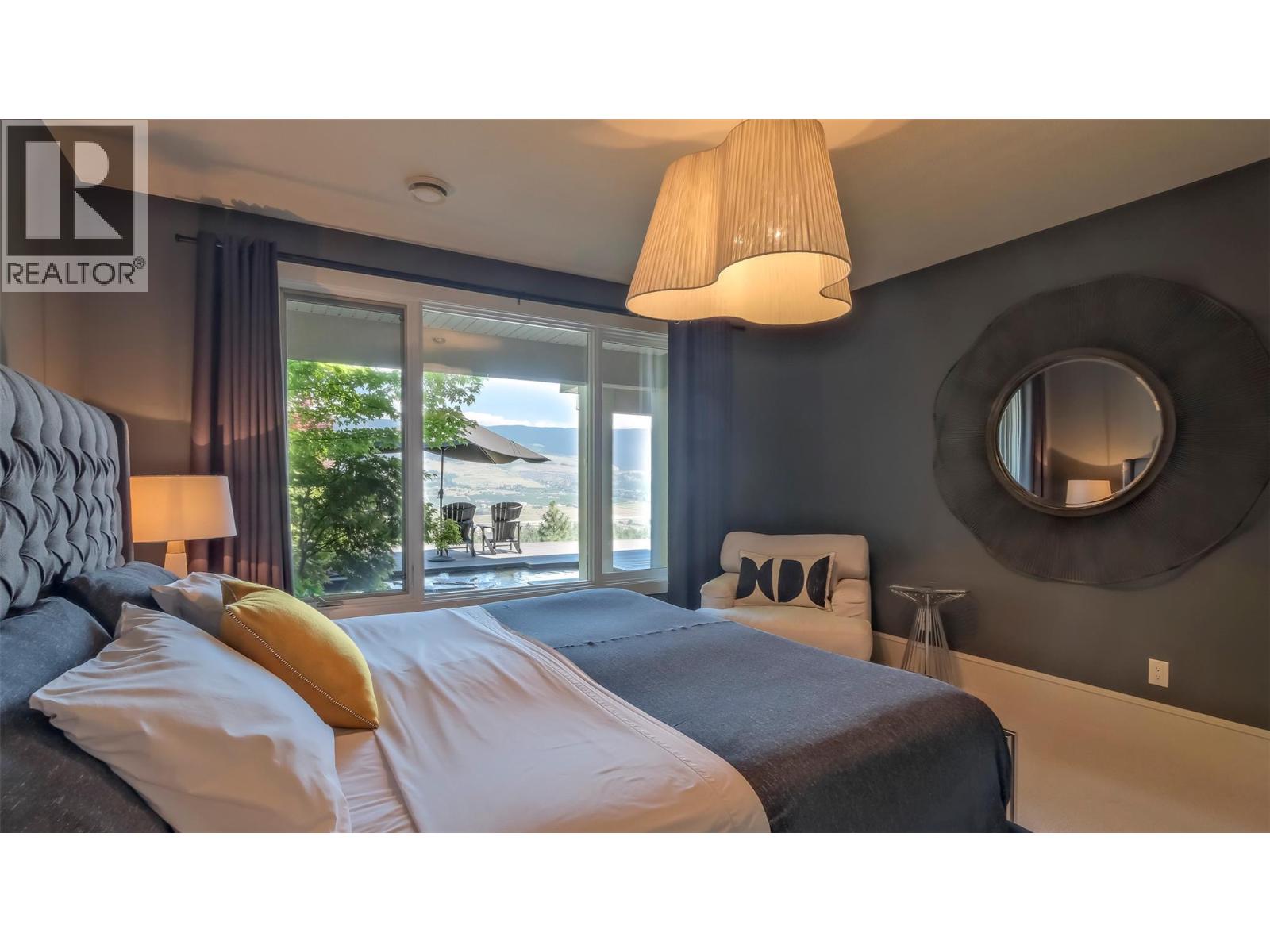 Picture for 1749 Capistrano  Drive https://www.cirrealty.ca/reb/bc/3/10363783_53.jpg