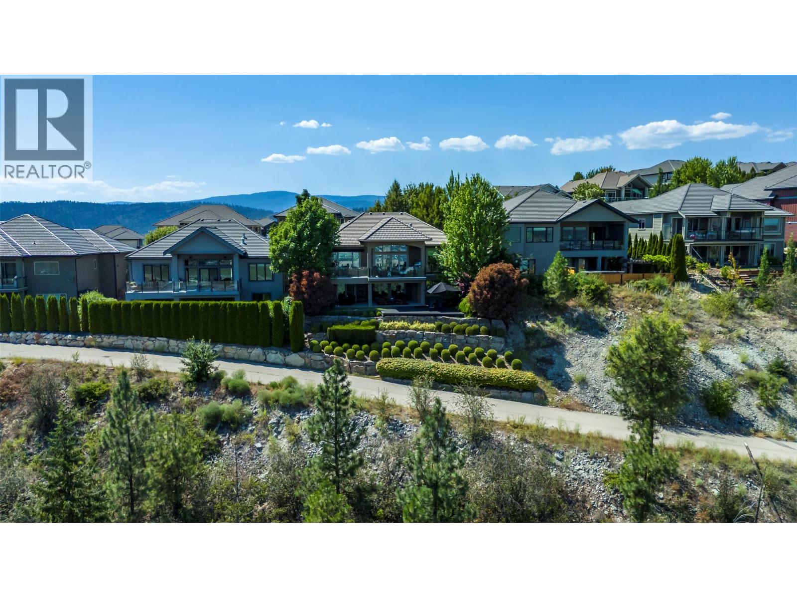 Picture for 1749 Capistrano  Drive https://www.cirrealty.ca/reb/bc/3/10363783_65.jpg