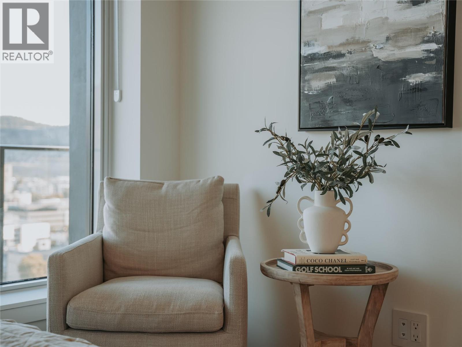 Picture for Unit #1702, 1626 Water  Street https://www.cirrealty.ca/reb/bc/3/10363793_27.jpg