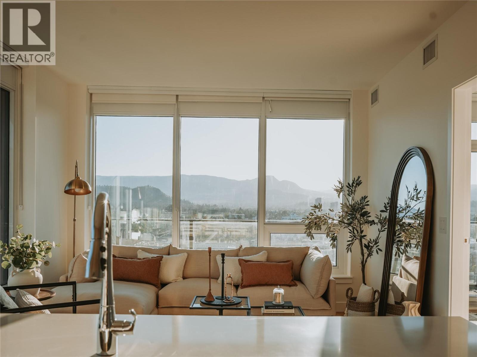 Picture for Unit #1702, 1626 Water  Street