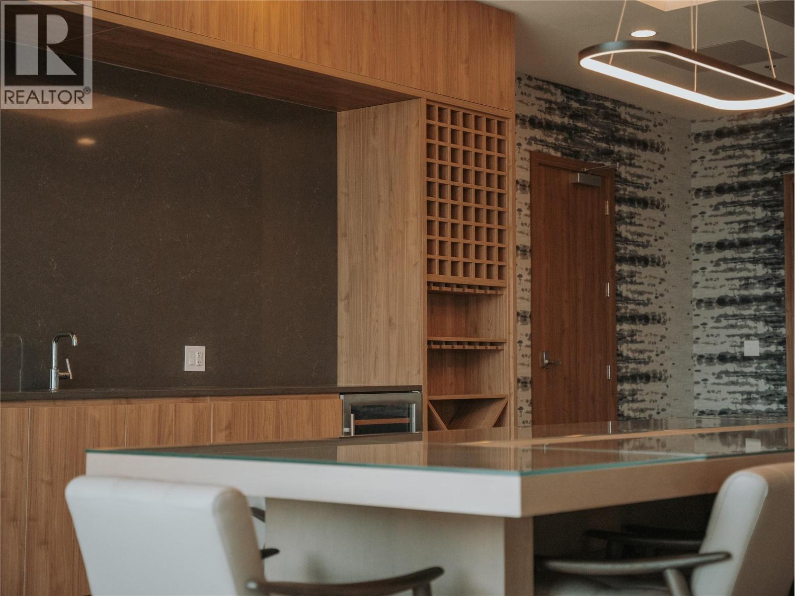 Picture for Unit #1702, 1626 Water  Street https://www.cirrealty.ca/reb/bc/3/10363793_50.jpg