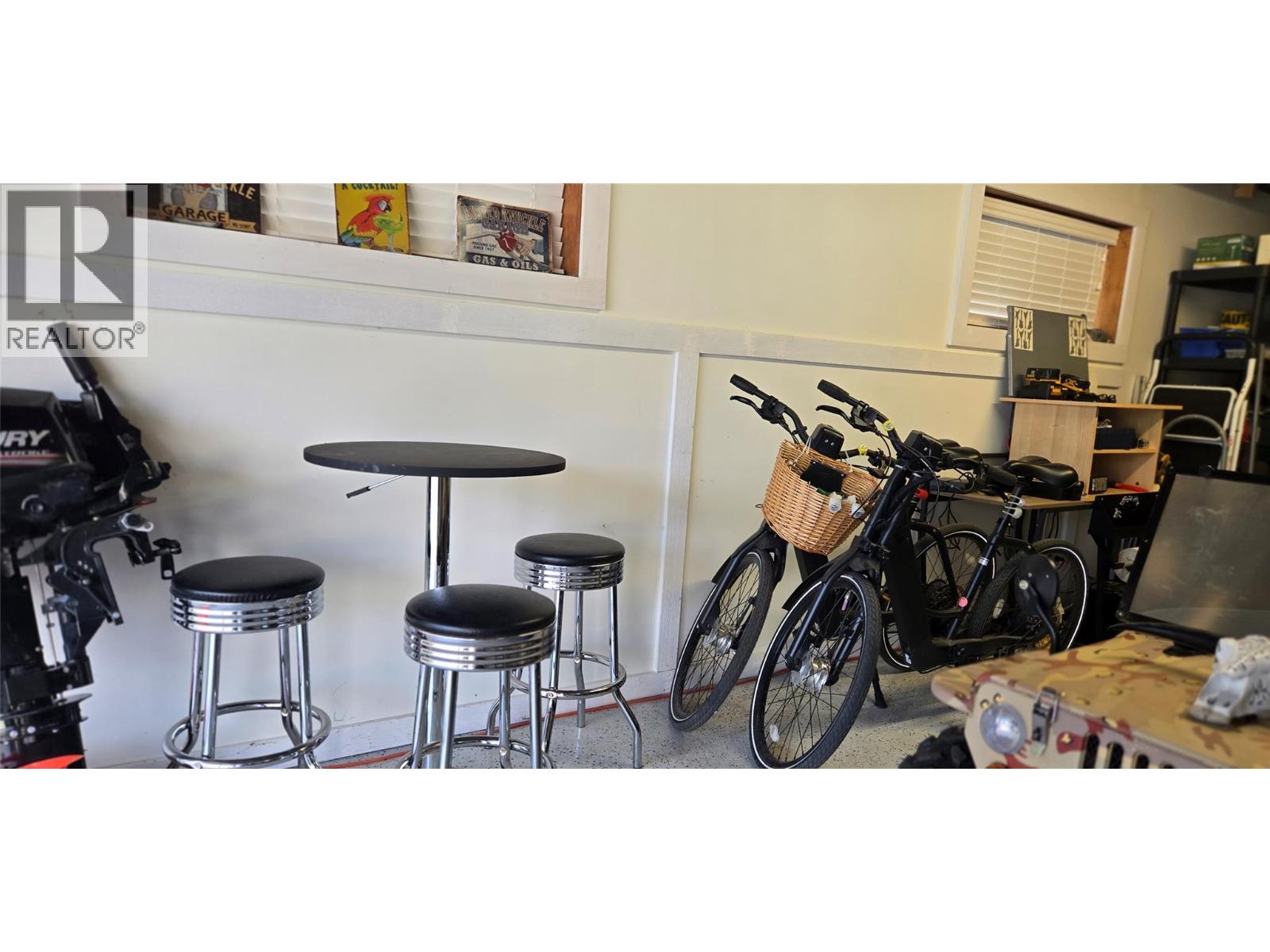 Picture for 1602 85TH  Street https://www.cirrealty.ca/reb/bc/3/10363933_22.jpg