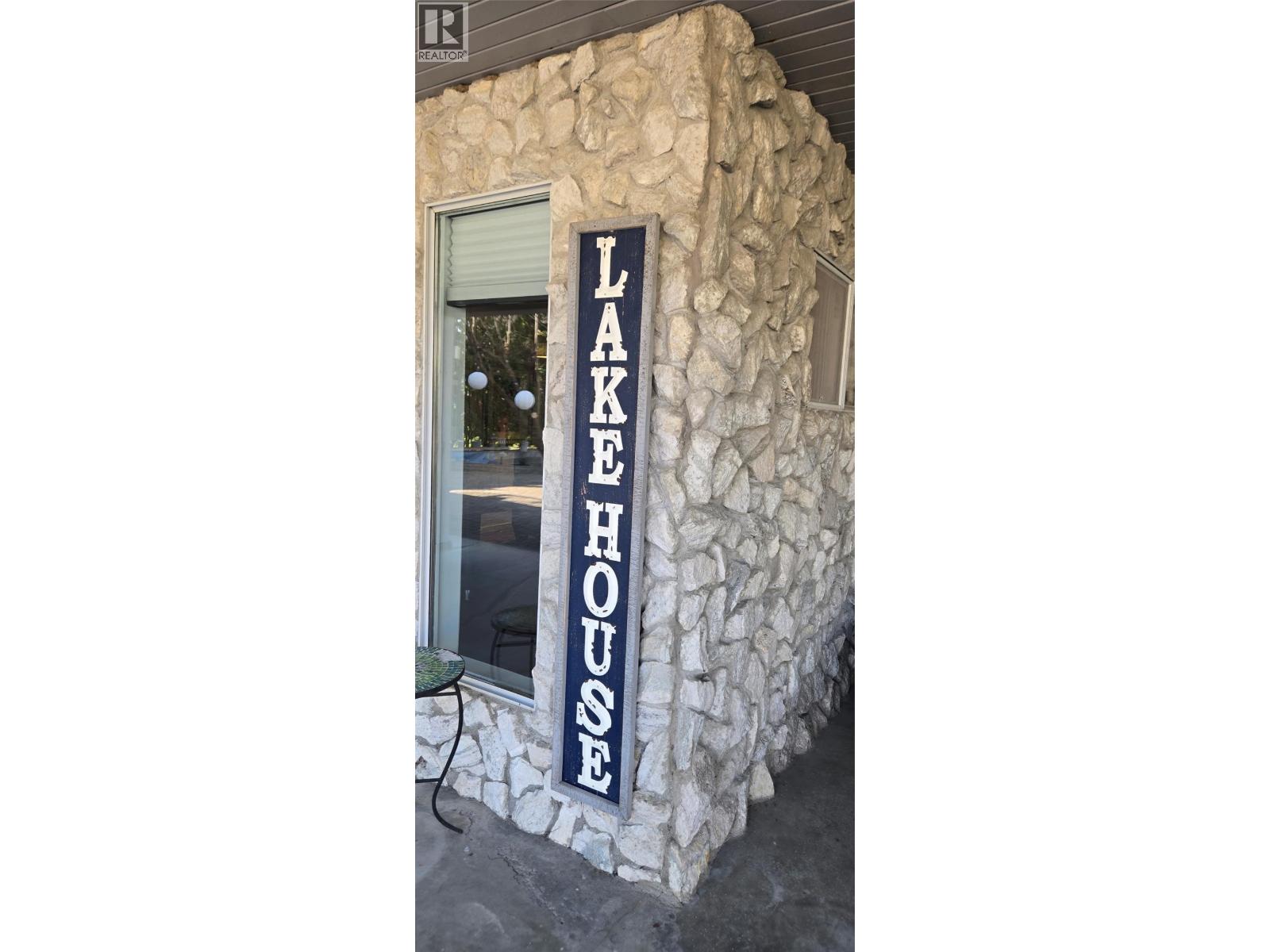 Picture for 1602 85TH  Street https://www.cirrealty.ca/reb/bc/3/10363933_32.jpg