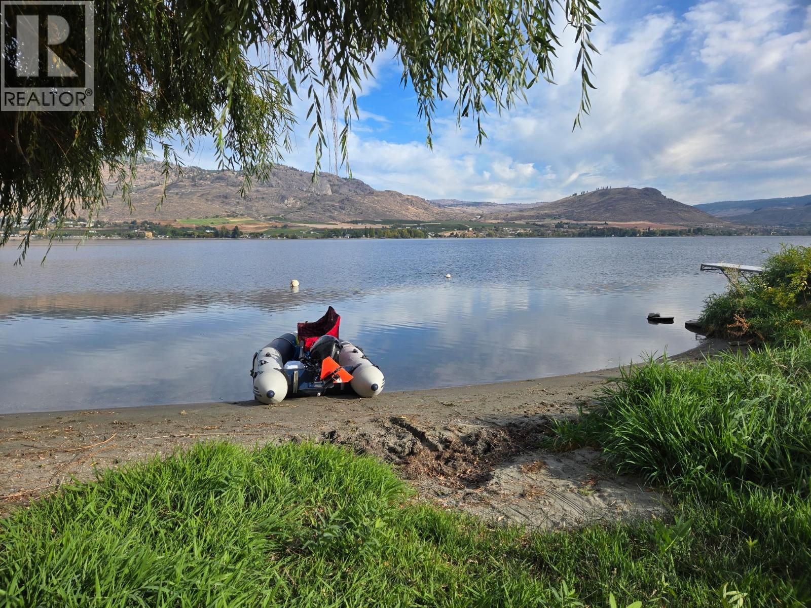 Picture for 1602 85TH  Street https://www.cirrealty.ca/reb/bc/3/10363933_38.jpg