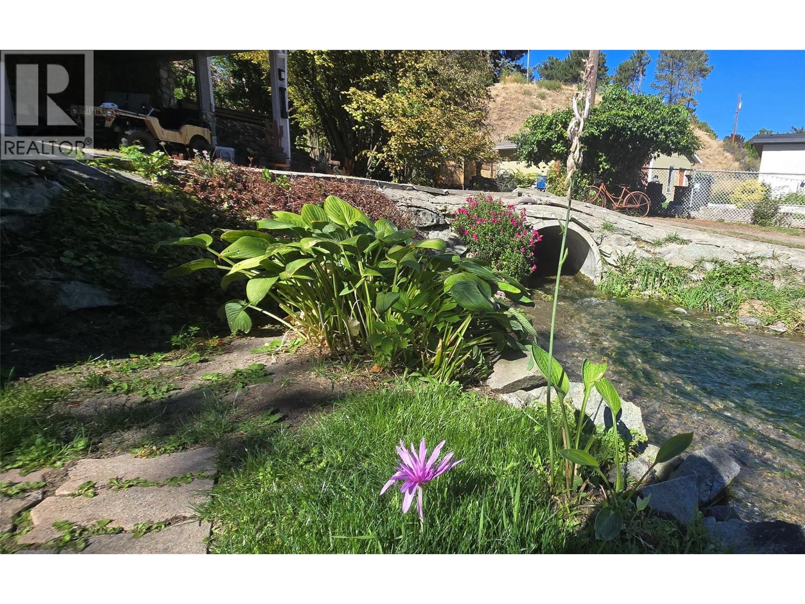 Picture for 1602 85TH  Street https://www.cirrealty.ca/reb/bc/3/10363933_49.jpg