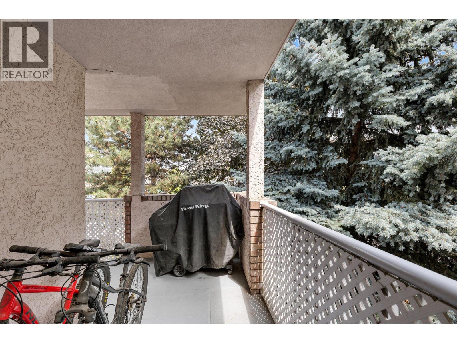Picture for Unit #209, 400 Sutton  Crescent https://www.cirrealty.ca/reb/bc/3/10363993_18.jpg
