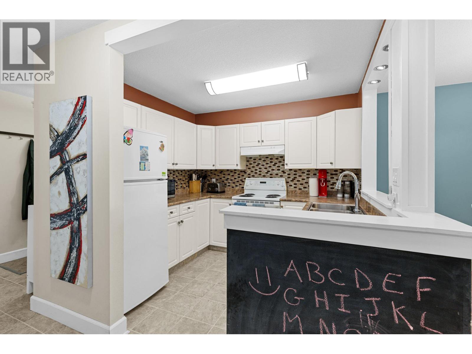 Picture for Unit #209, 400 Sutton  Crescent