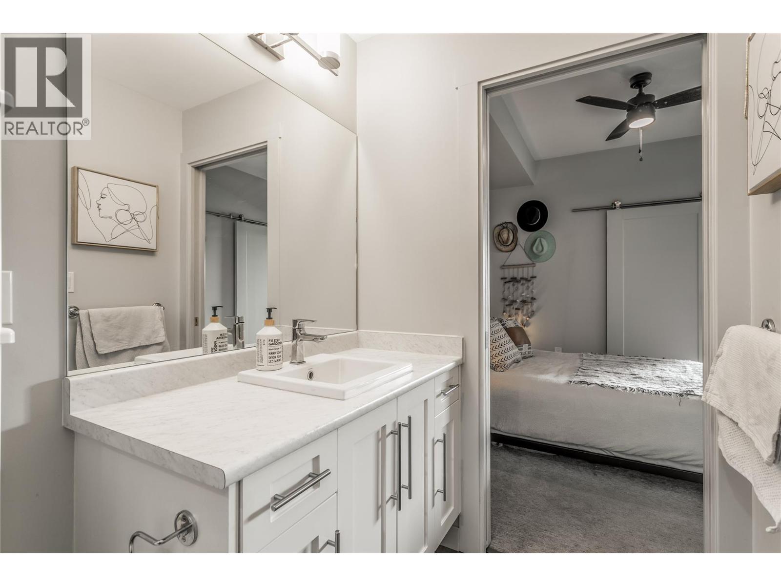 Picture for Unit #403, 3630 Mission Springs  Drive https://www.cirrealty.ca/reb/bc/3/10364113_16.jpg