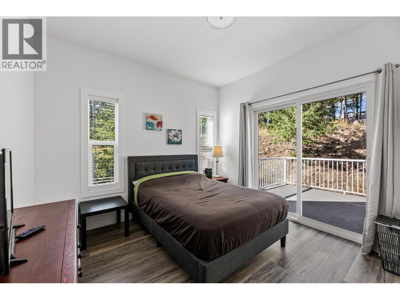 Picture for Unit #410, 6956 Terazona  Loop https://www.cirrealty.ca/reb/bc/3/10364183_20.jpg