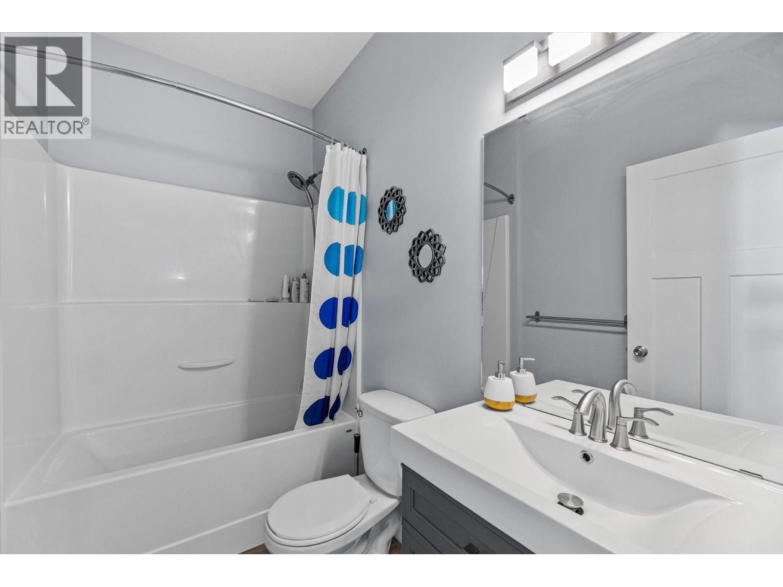 Picture for Unit #410, 6956 Terazona  Loop https://www.cirrealty.ca/reb/bc/3/10364183_24.jpg