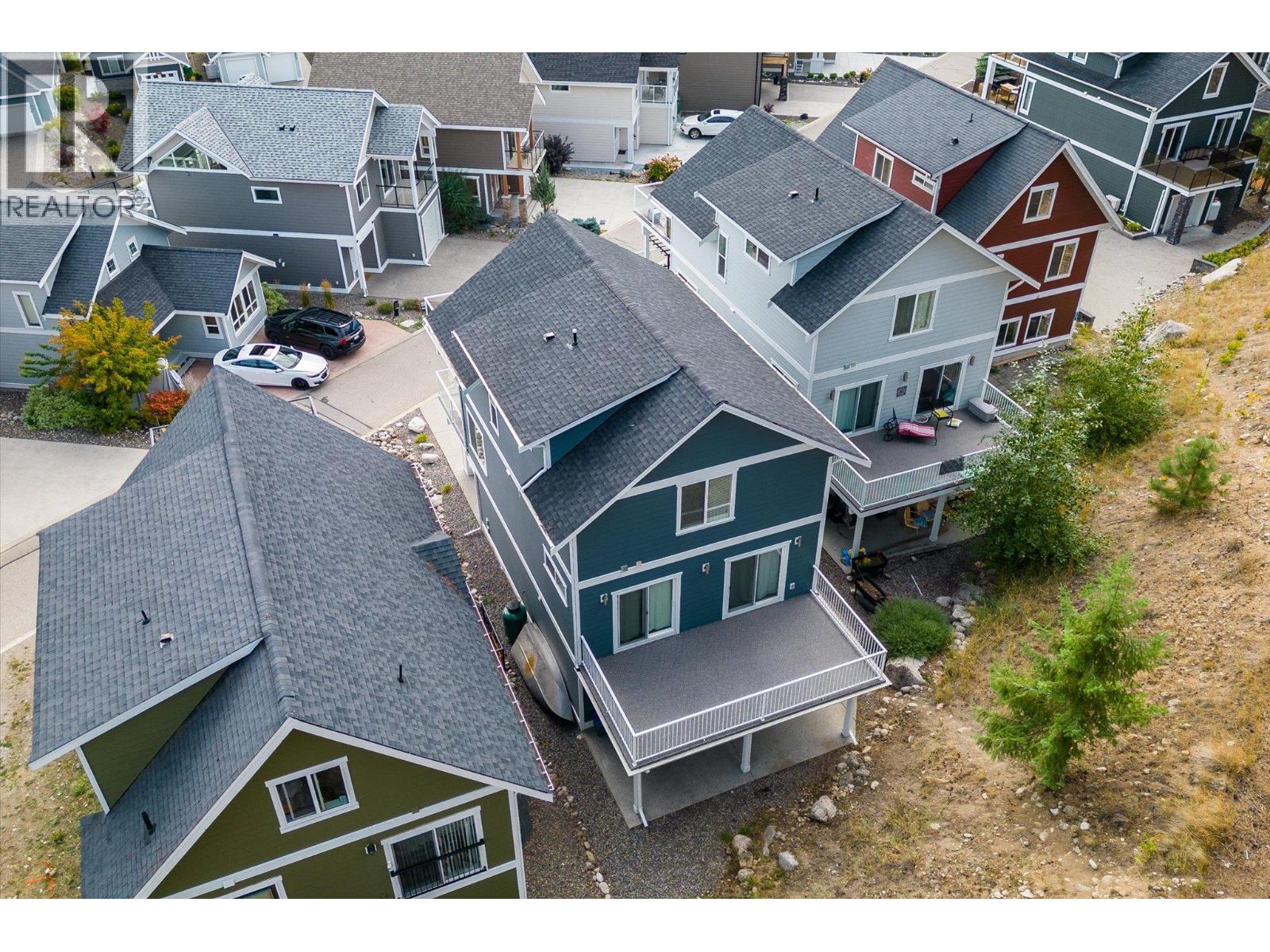 Picture for Unit #410, 6956 Terazona  Loop https://www.cirrealty.ca/reb/bc/3/10364183_41.jpg