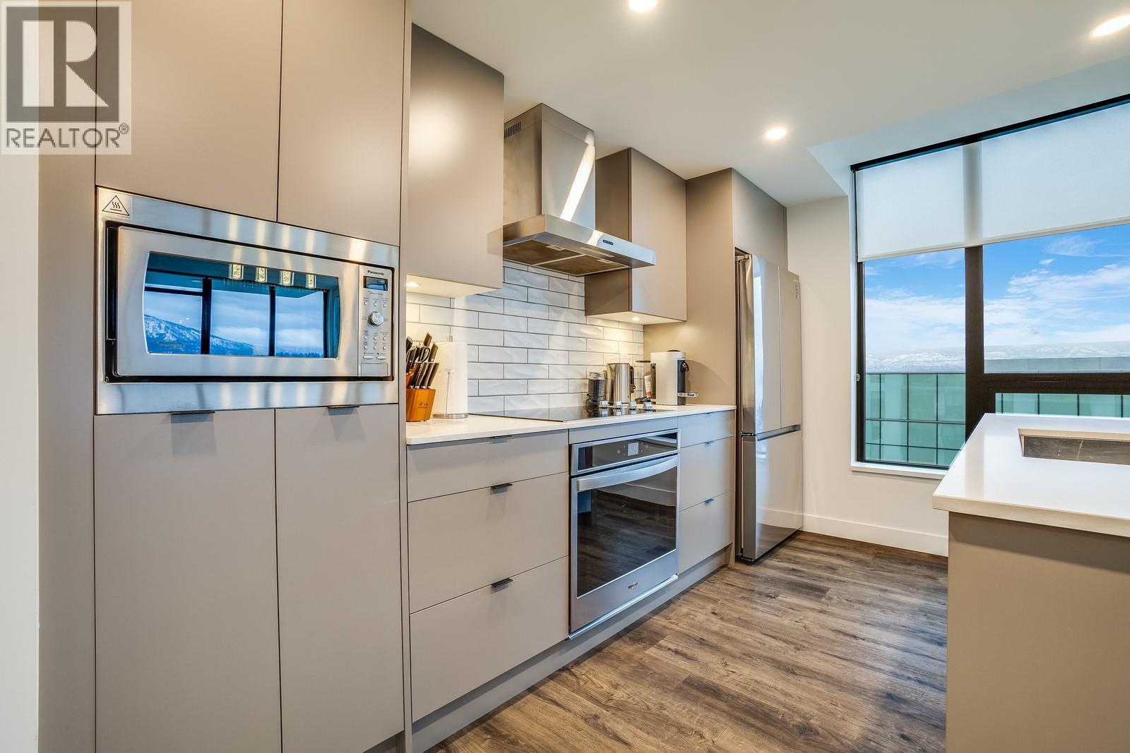 Picture for Unit #2203, 1471 St Paul  Street https://www.cirrealty.ca/reb/bc/3/10364273_9.jpg