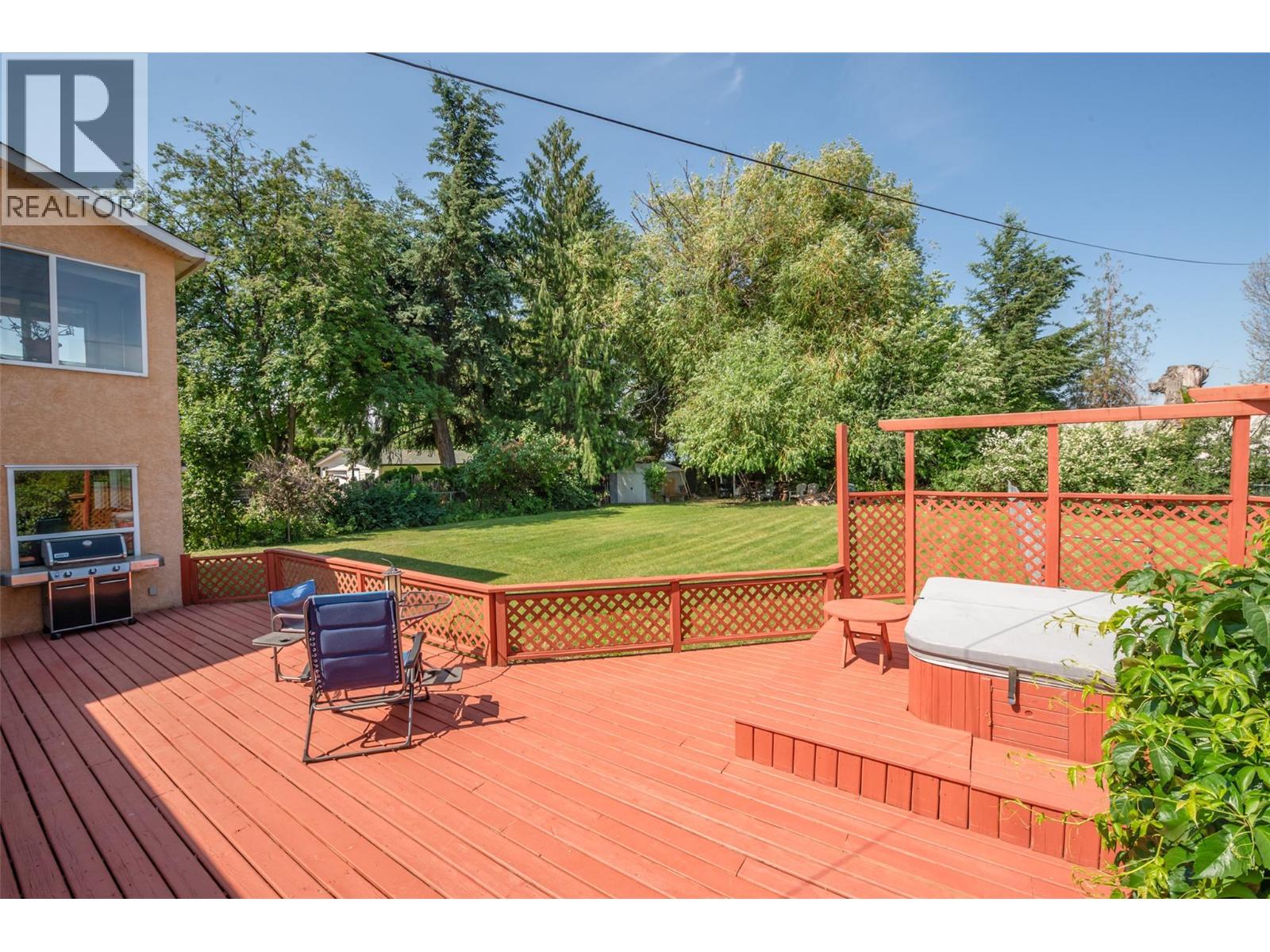 Picture for 3982 Hitchner  Road https://www.cirrealty.ca/reb/bc/3/10364353_14.jpg