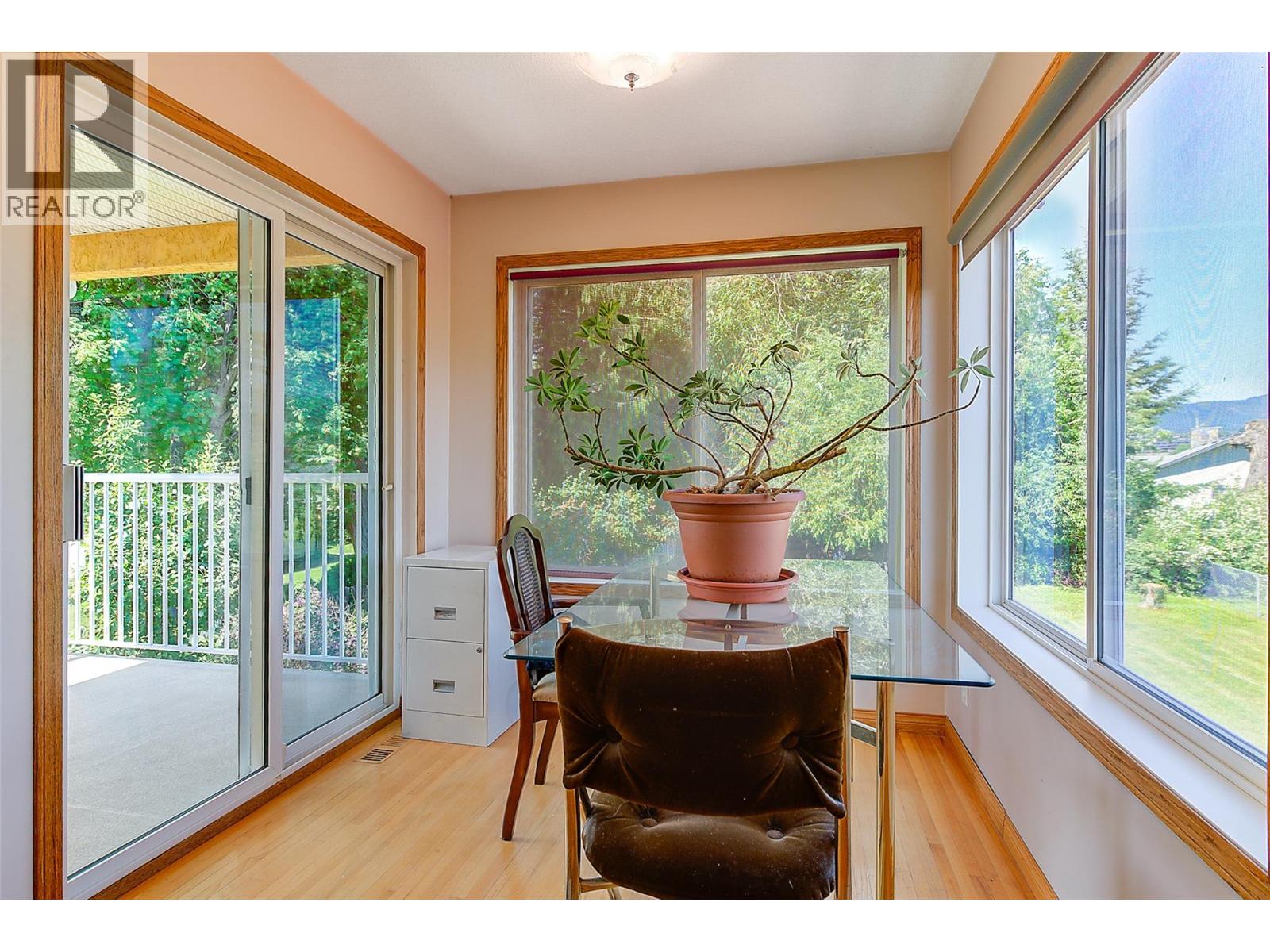 Picture for 3982 Hitchner  Road https://www.cirrealty.ca/reb/bc/3/10364353_23.jpg