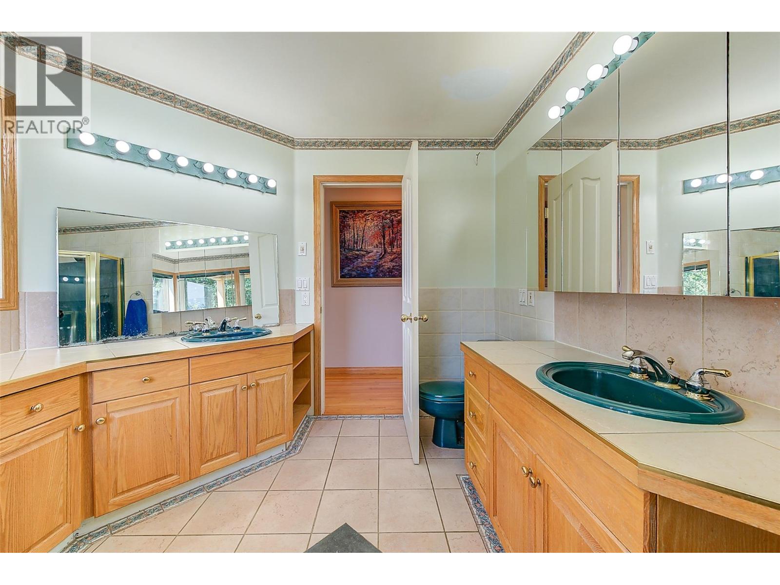 Picture for 3982 Hitchner  Road https://www.cirrealty.ca/reb/bc/3/10364353_35.jpg