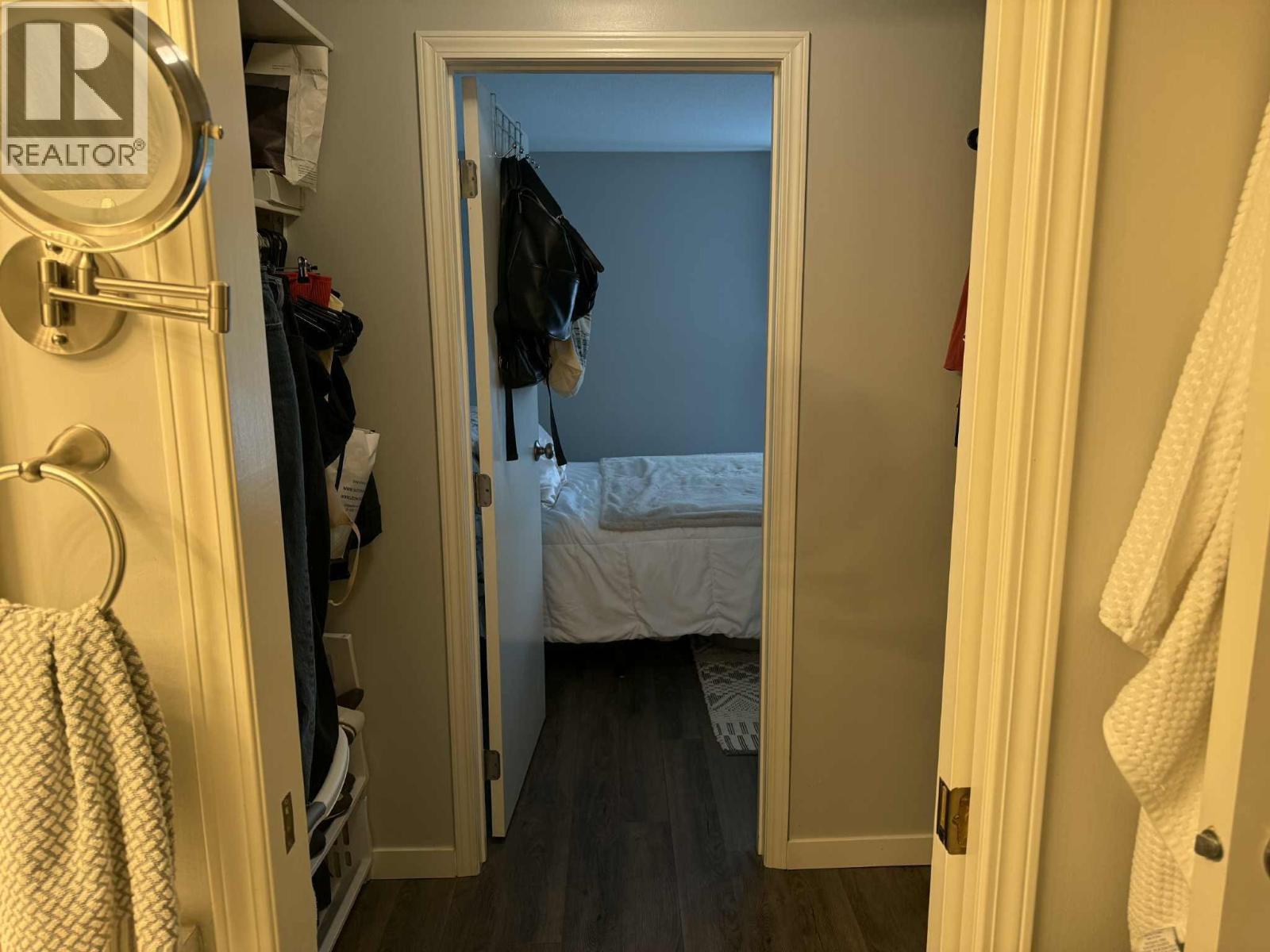 Picture for Unit #304, 240 Hollywood  RoadN https://www.cirrealty.ca/reb/bc/3/10364363_10.jpg